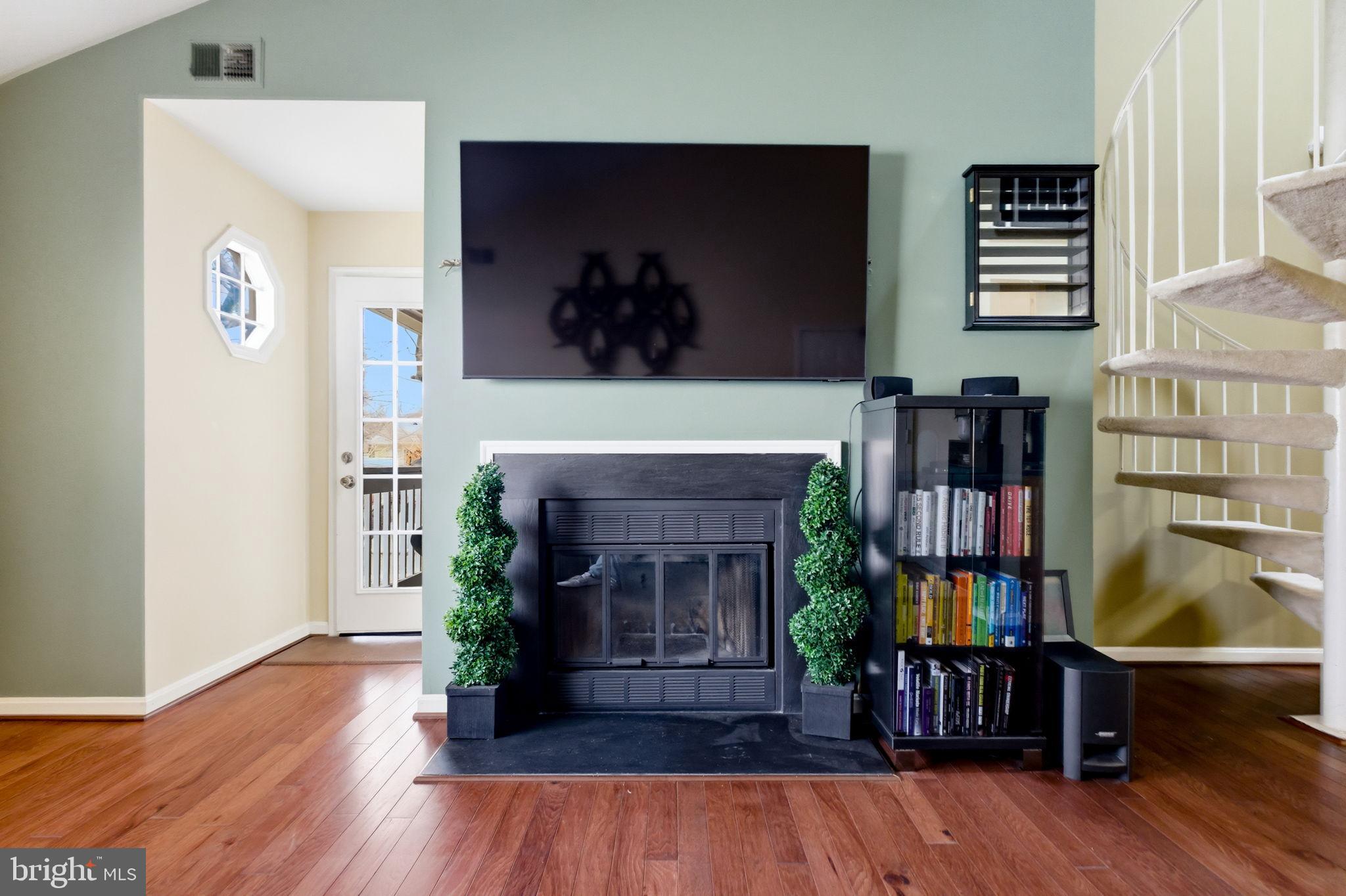 TREVOR HOUSE - Residential