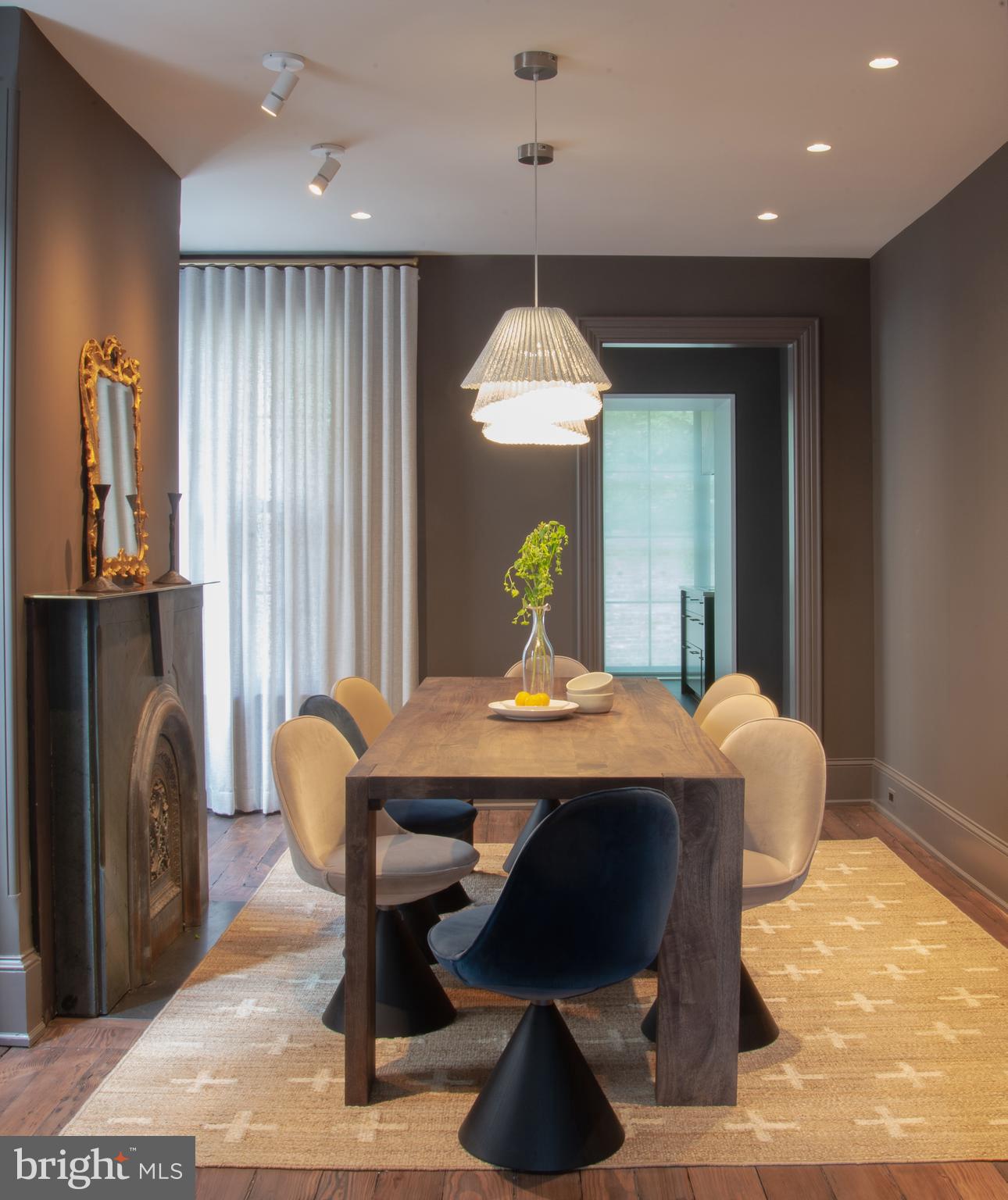 GEORGETOWN - Residential