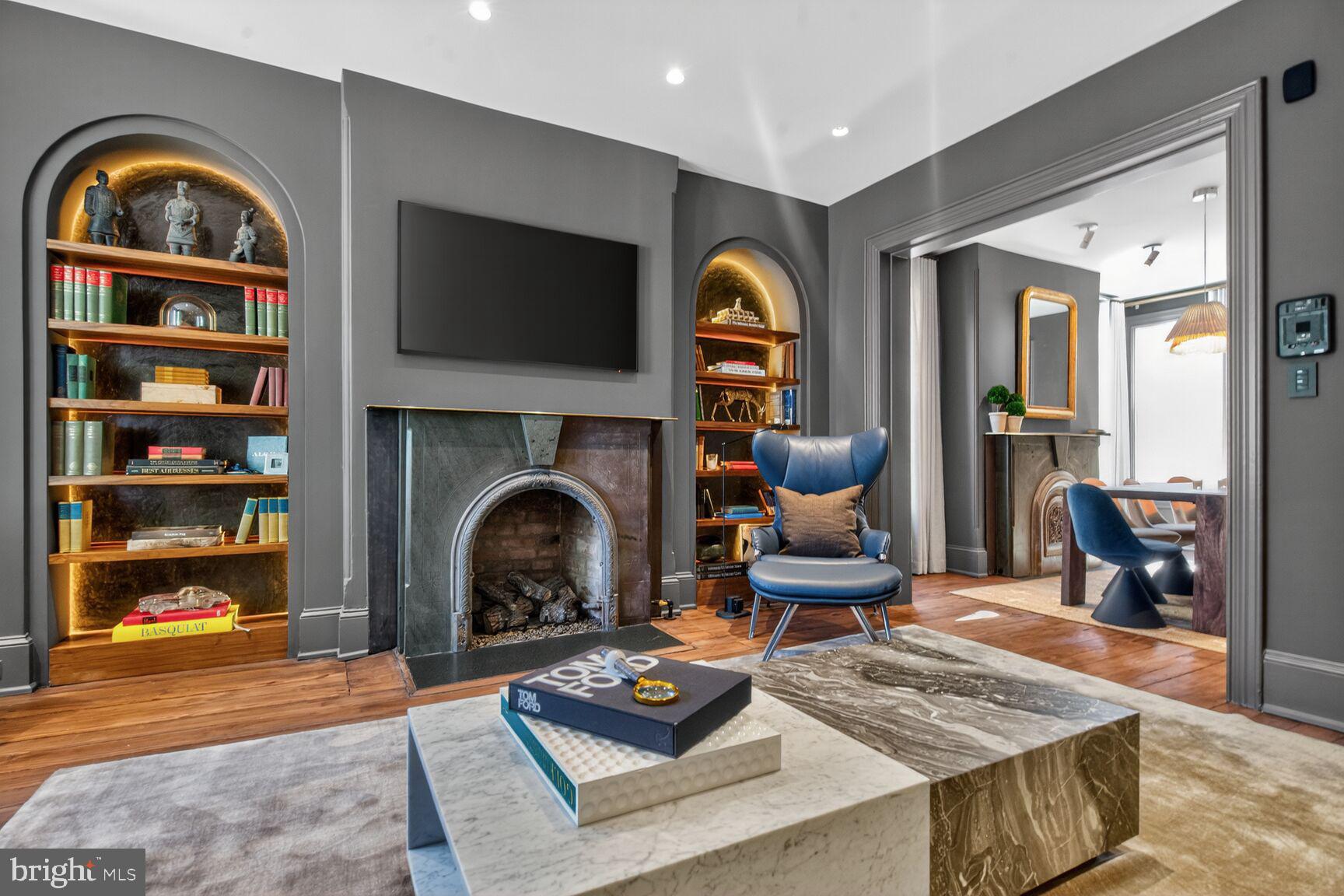 GEORGETOWN - Residential