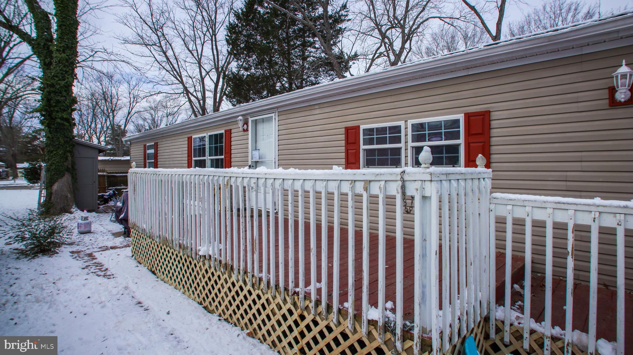 MARYLAND MANOR - Residential