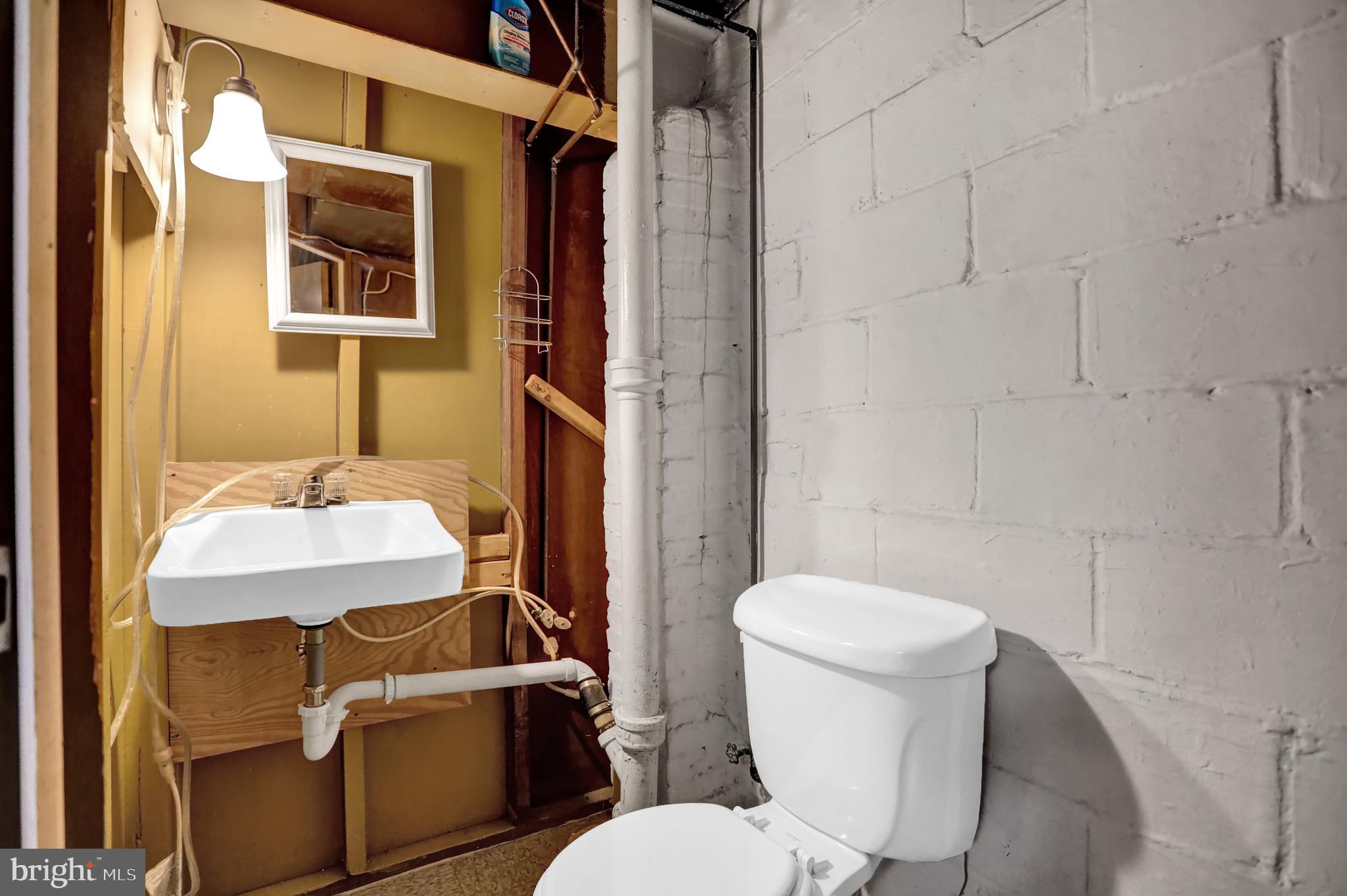 DUNDALK VILLAGE - Residential Lease