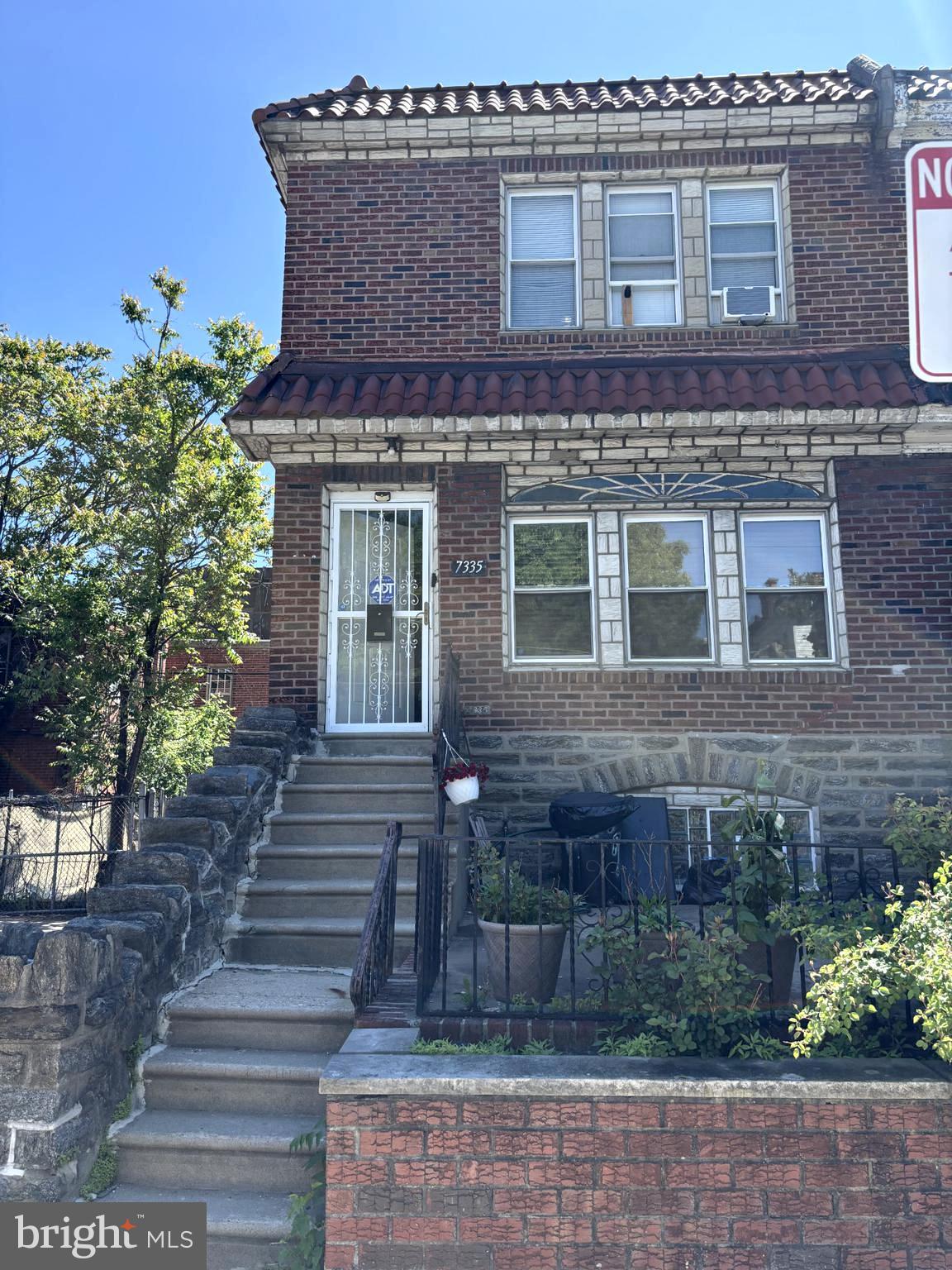 2400 SOUTH - Residential