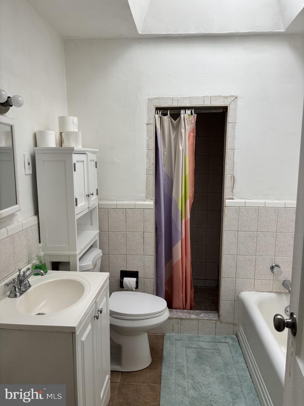 2400 SOUTH - Residential