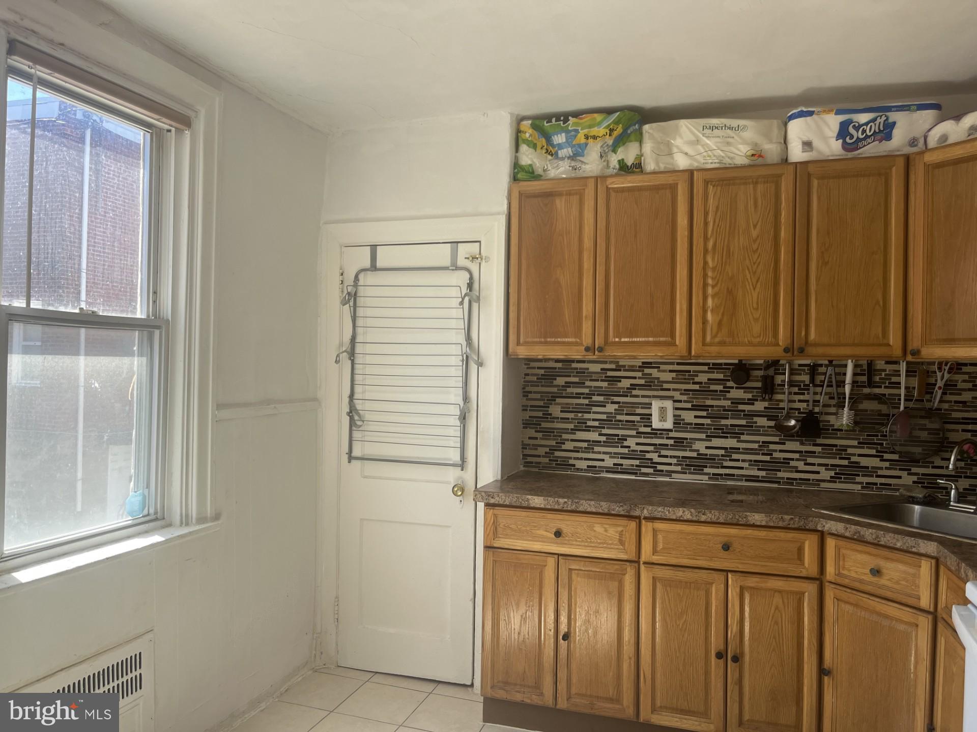 2400 SOUTH - Residential