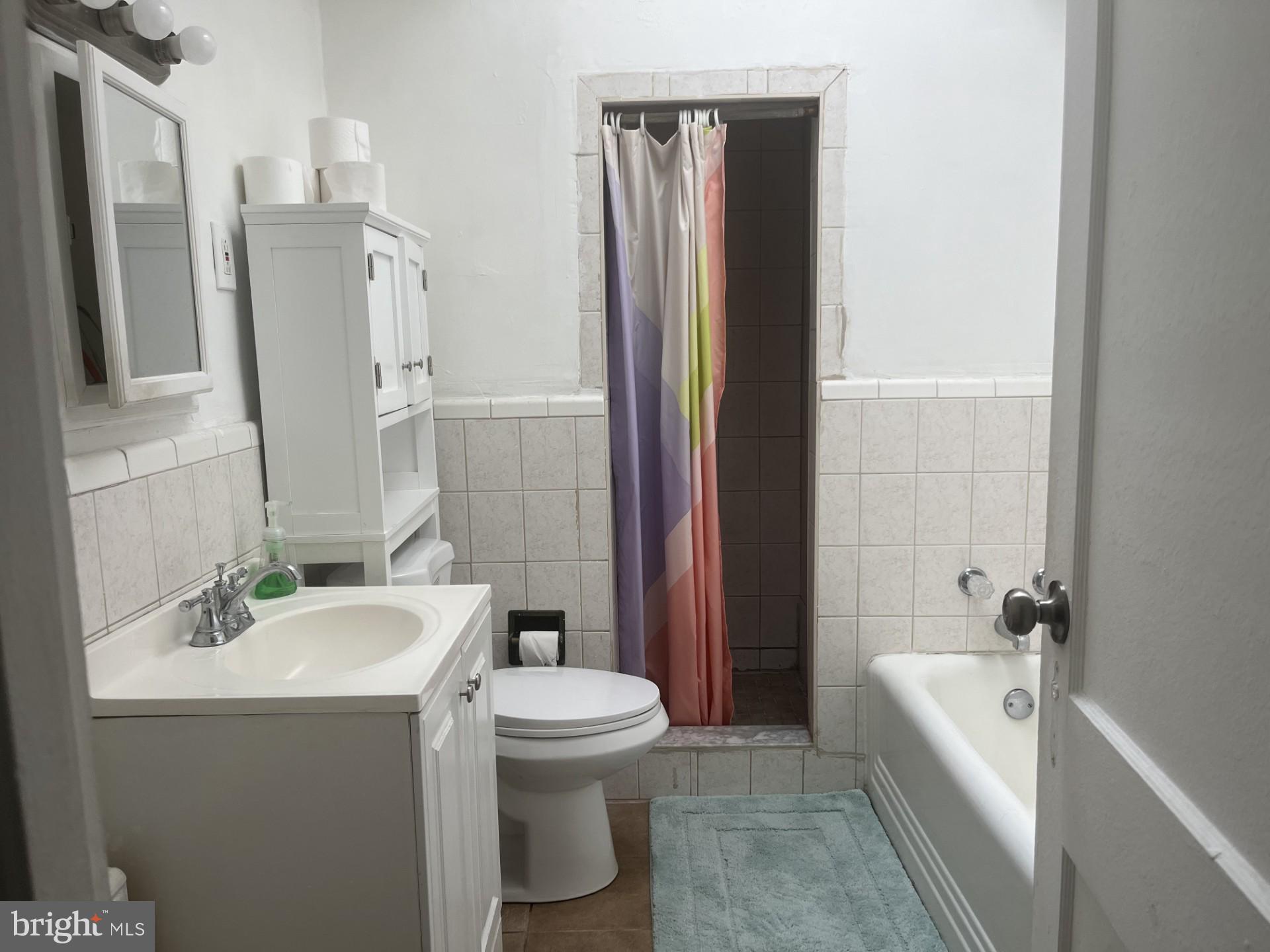 2400 SOUTH - Residential