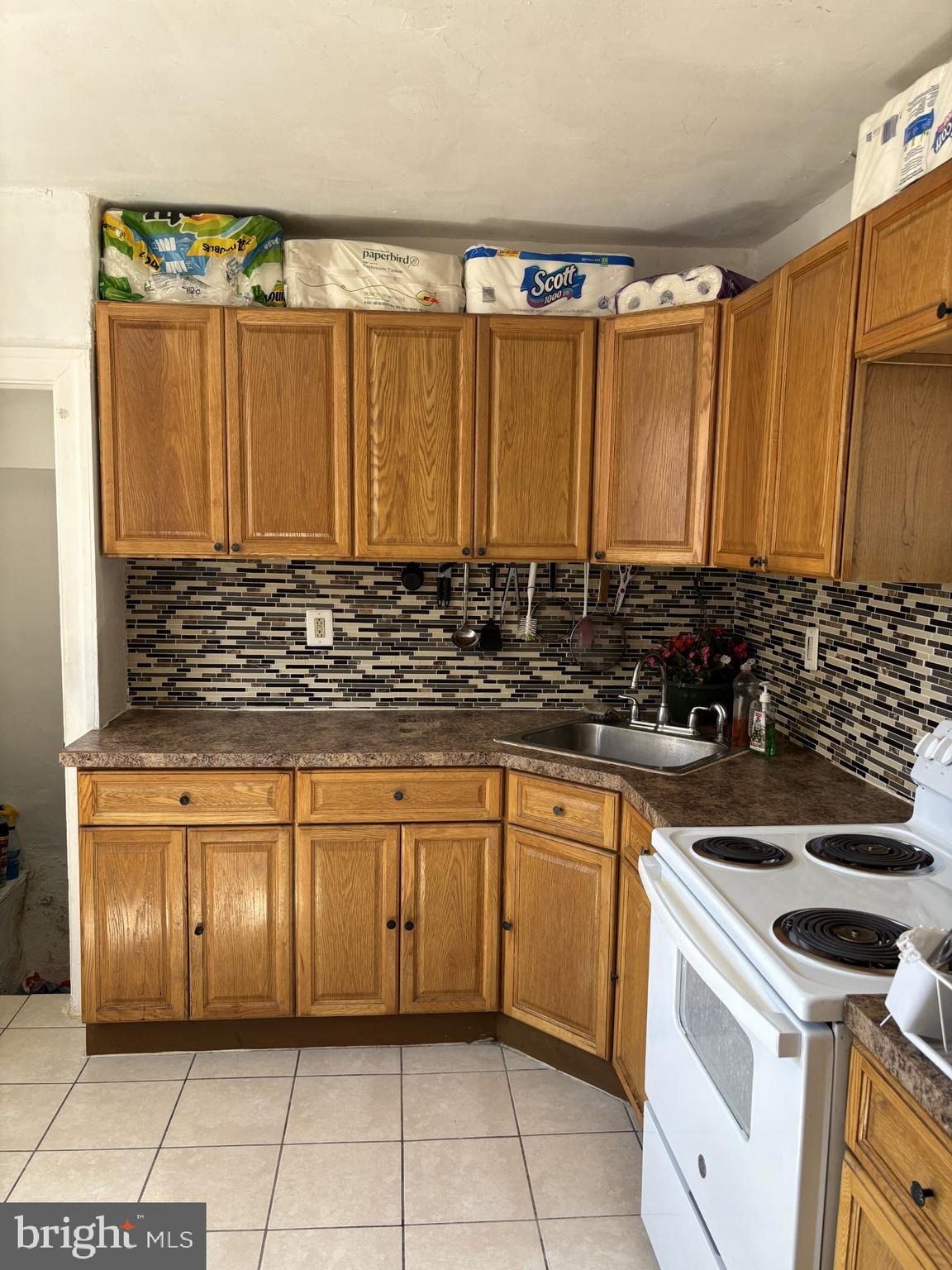 2400 SOUTH - Residential
