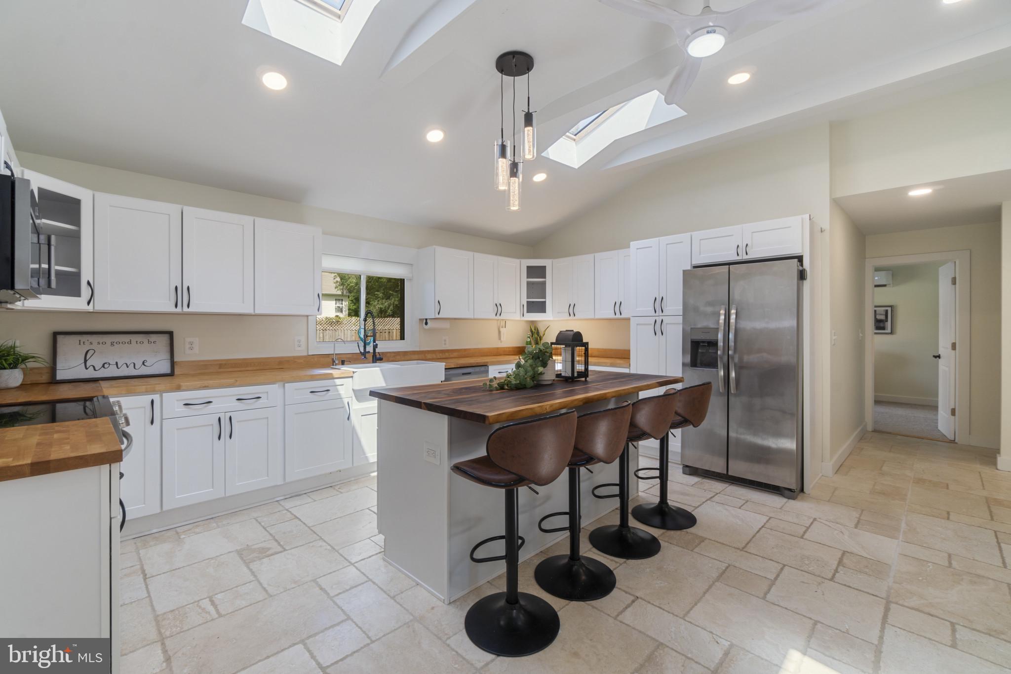8293 SHILLING ROAD