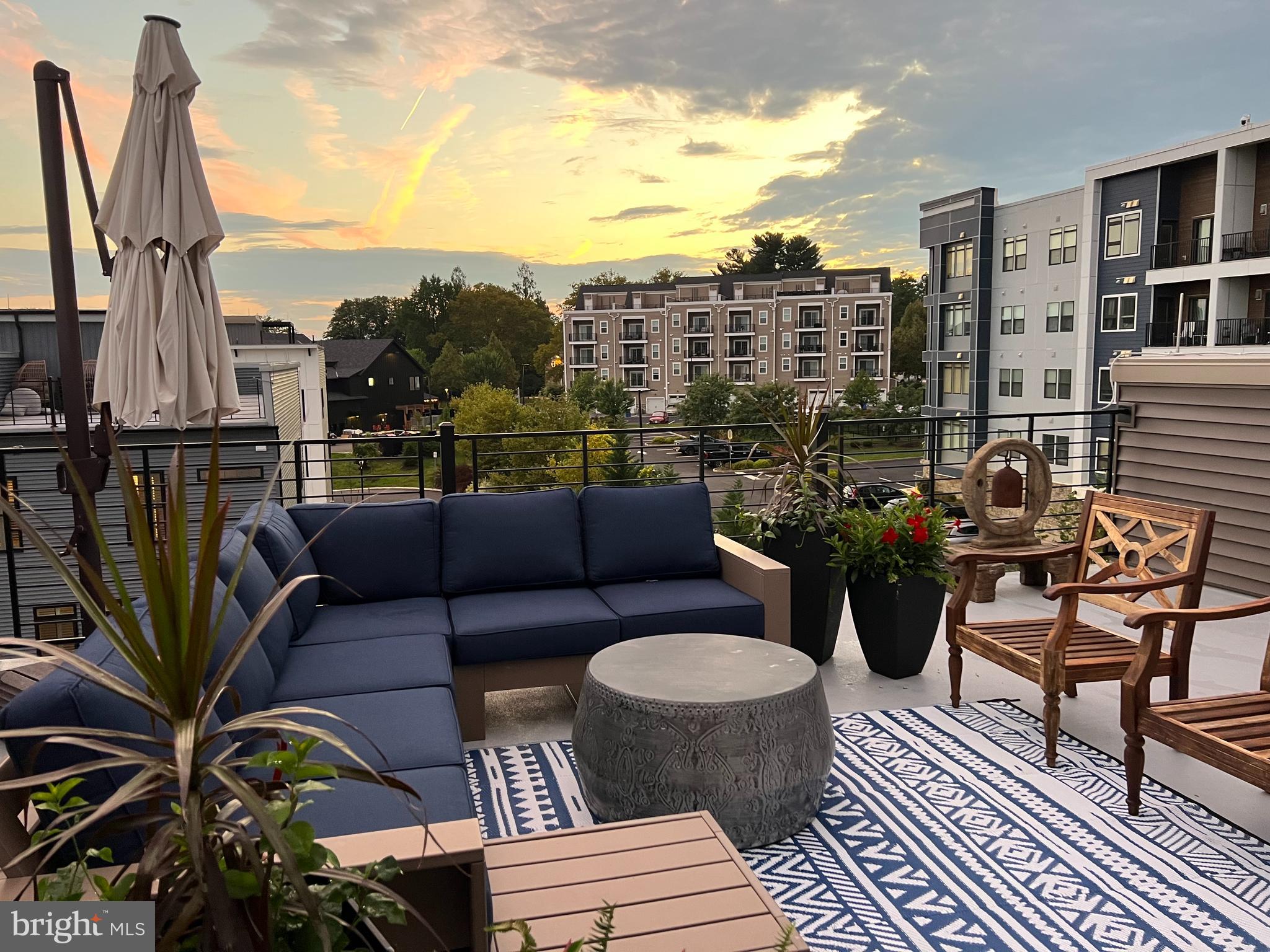 NEWTOWN WALK AT ELLIS PRESERVE - Residential