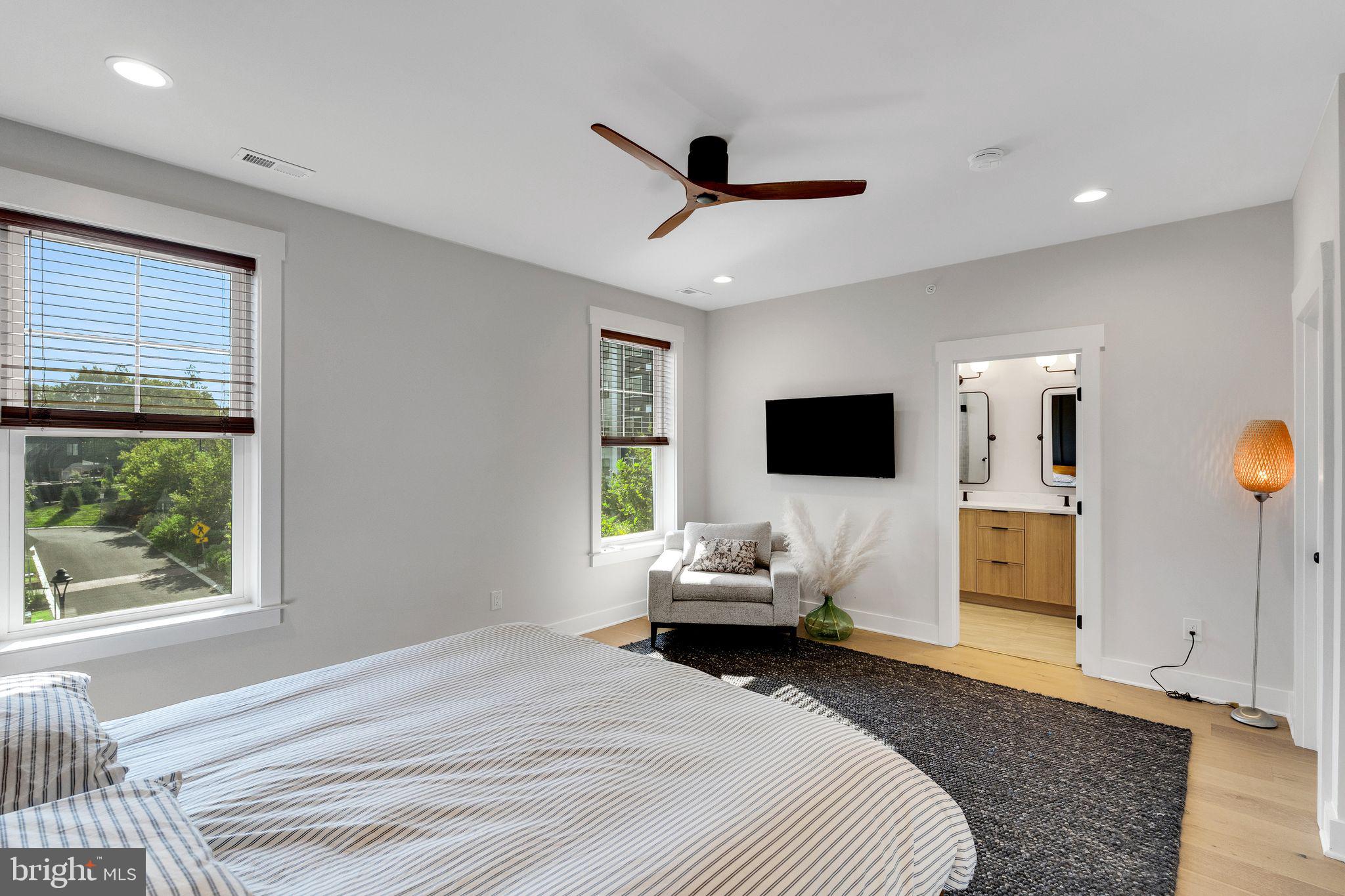 NEWTOWN WALK AT ELLIS PRESERVE - Residential