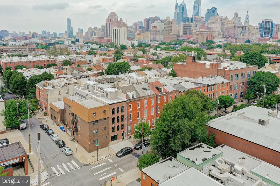 BELLA VISTA - Residential