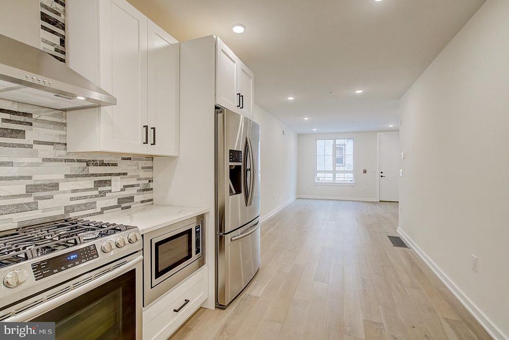 Photo of 728 S 10th Street #2, PHILADELPHIA, PA 19147 (MLS # PAPH2547454)