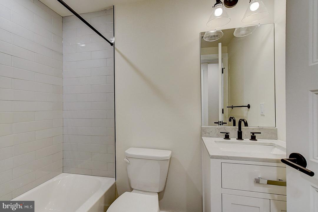 BELLA VISTA - Residential