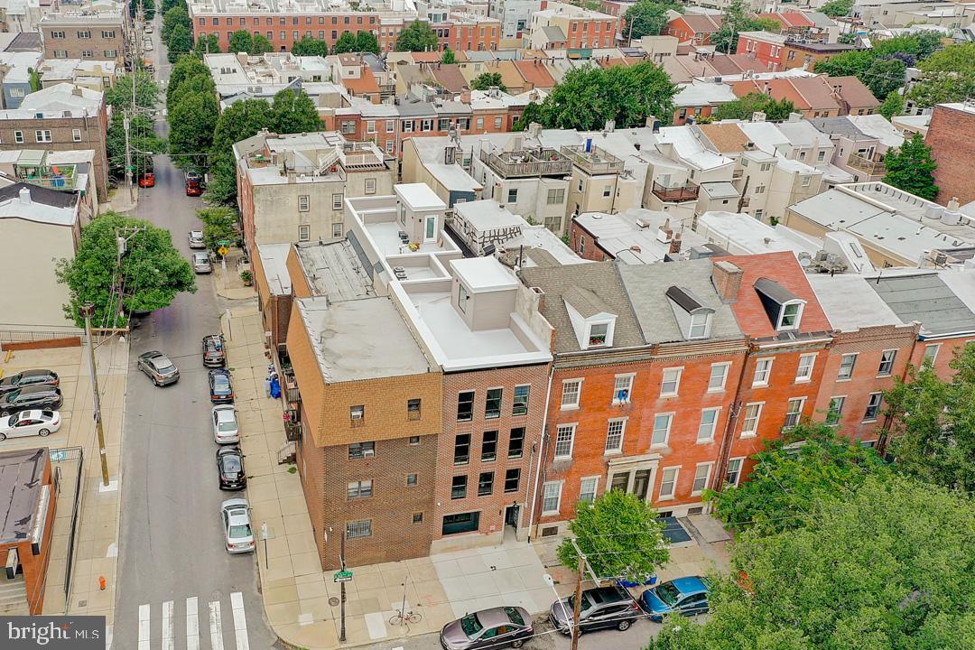 BELLA VISTA - Residential