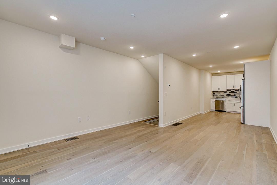 728 S 10TH STREET 2