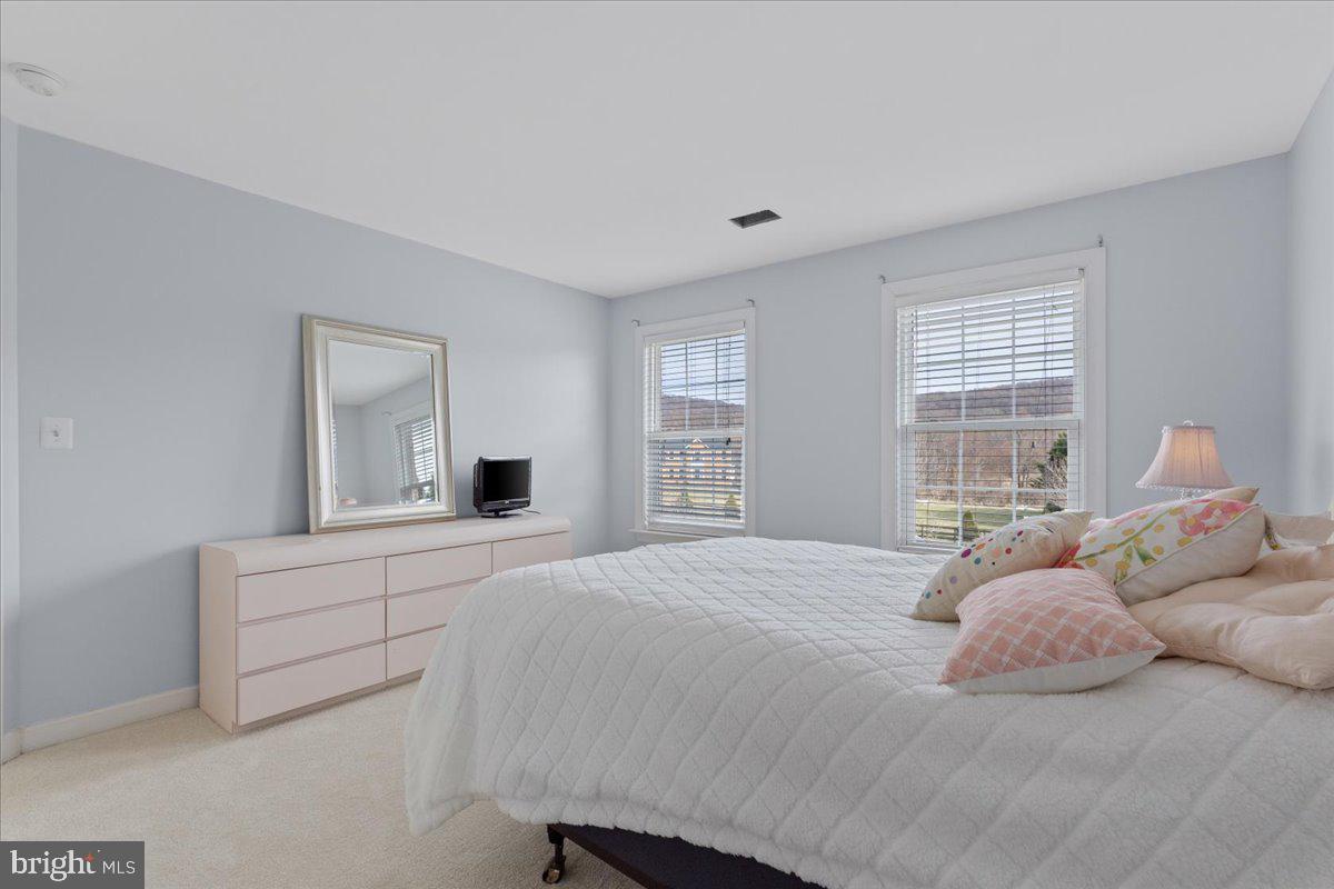 SALEM FARMS - Residential