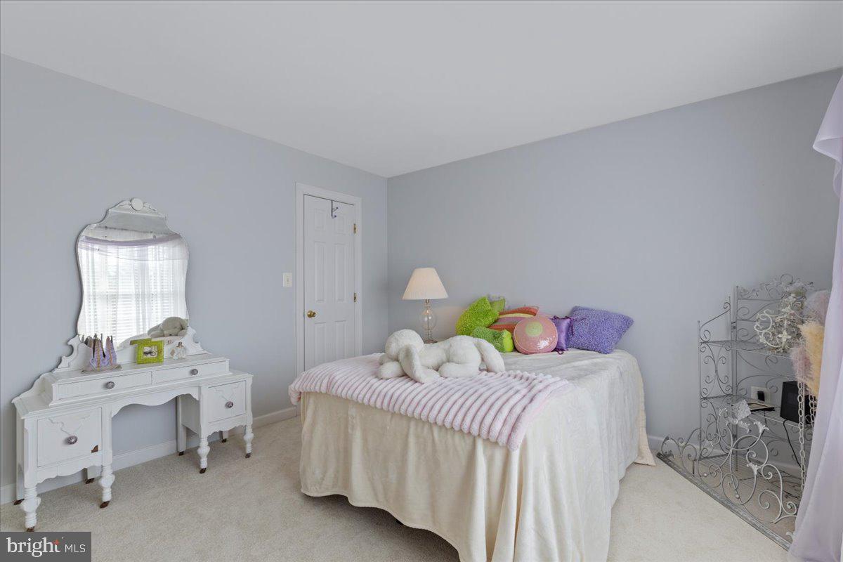 SALEM FARMS - Residential