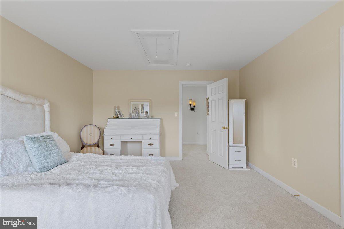 SALEM FARMS - Residential