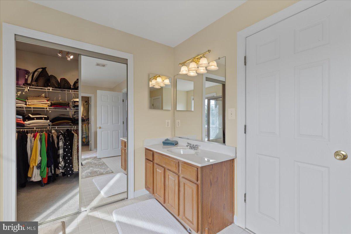 SALEM FARMS - Residential