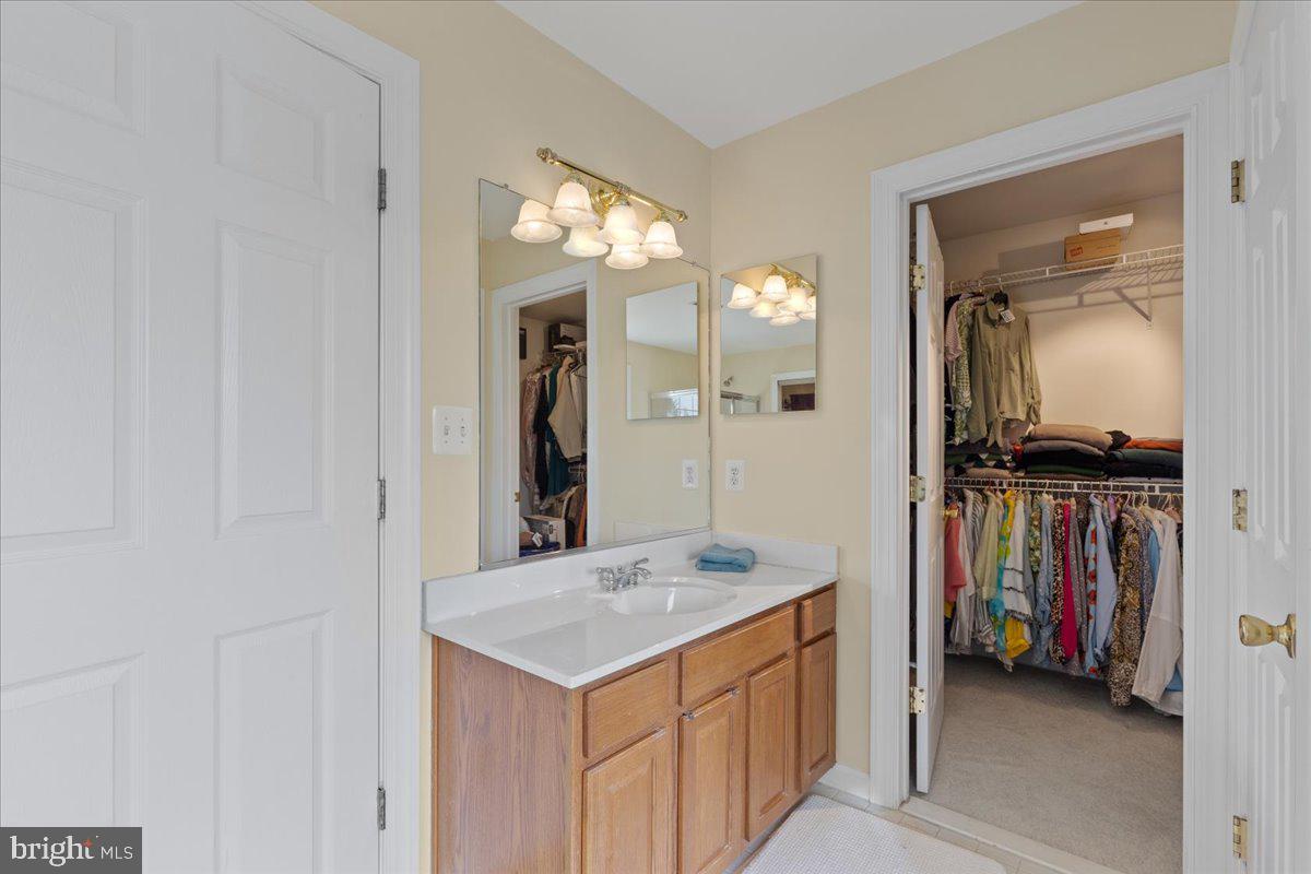 SALEM FARMS - Residential