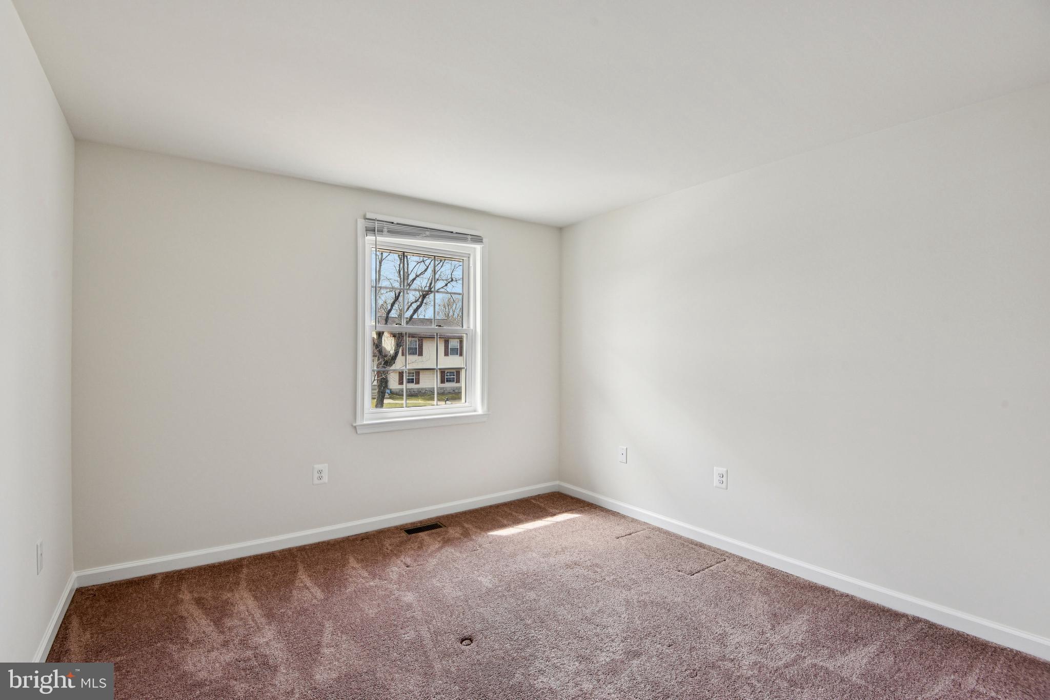 THE PROVINCES - Residential