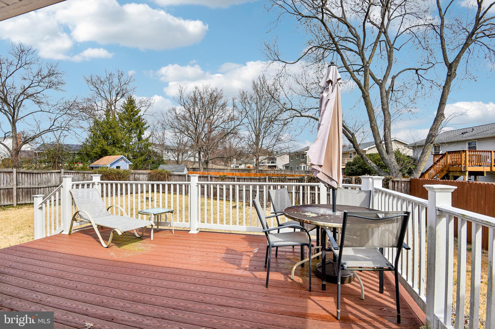 THE PROVINCES - Residential