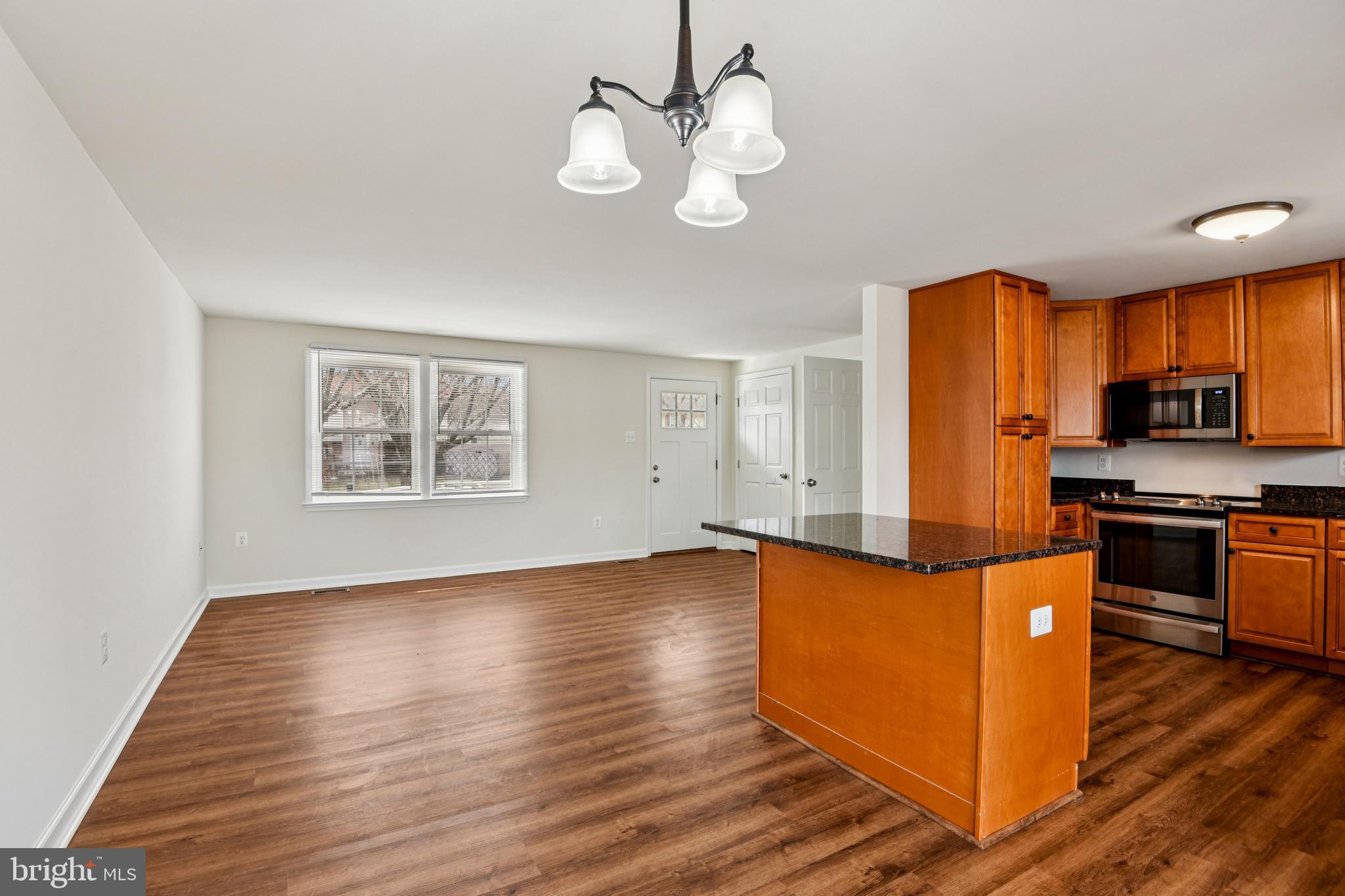 THE PROVINCES - Residential