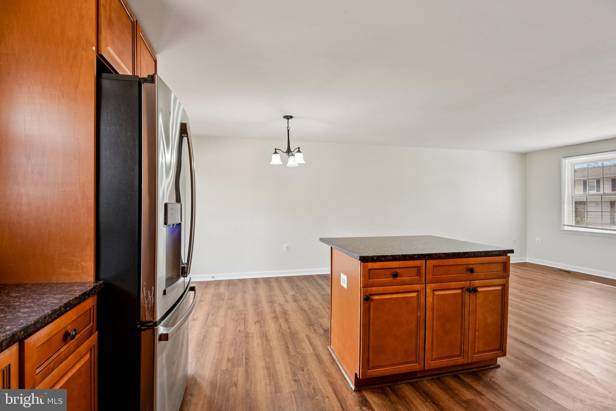 THE PROVINCES - Residential