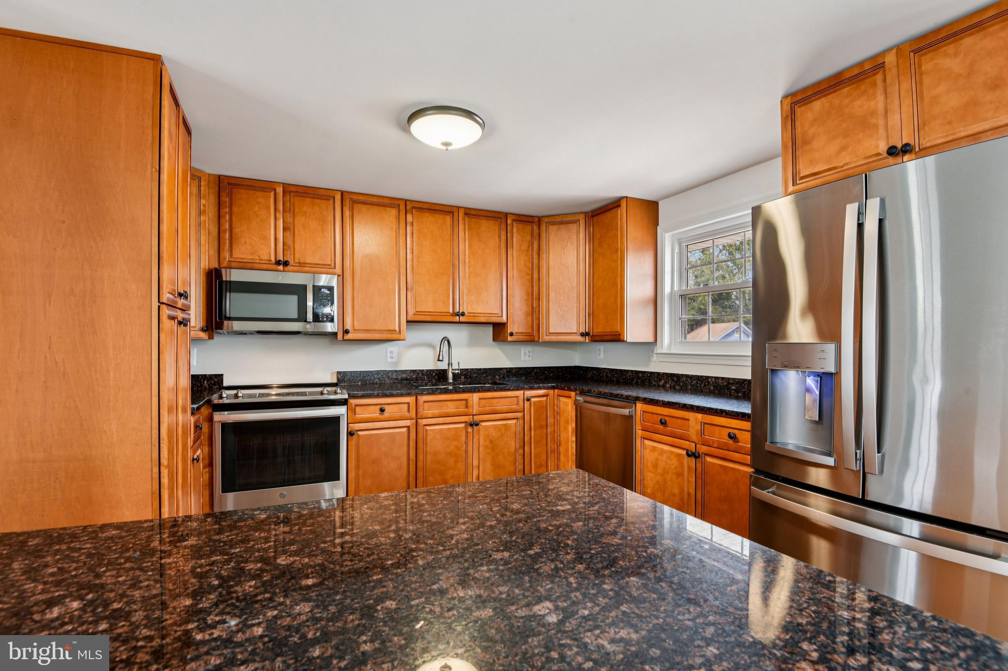 THE PROVINCES - Residential