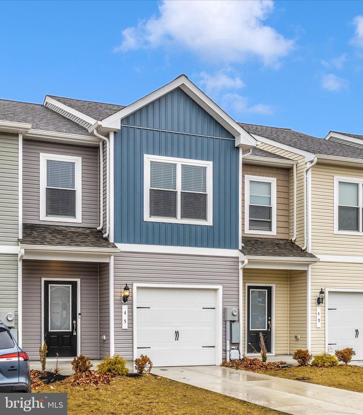 HOMEPLACE AT RIVERSIDE - Residential