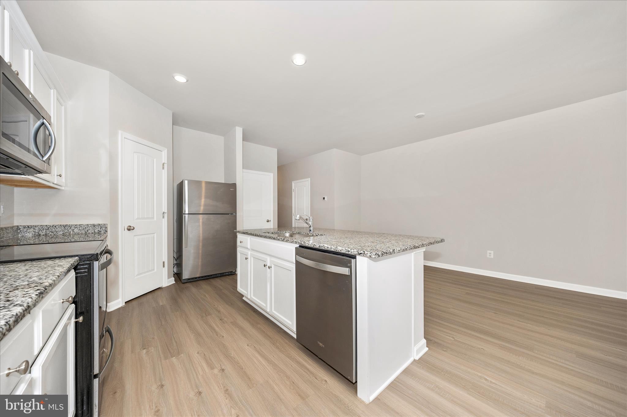 HOMEPLACE AT RIVERSIDE - Residential