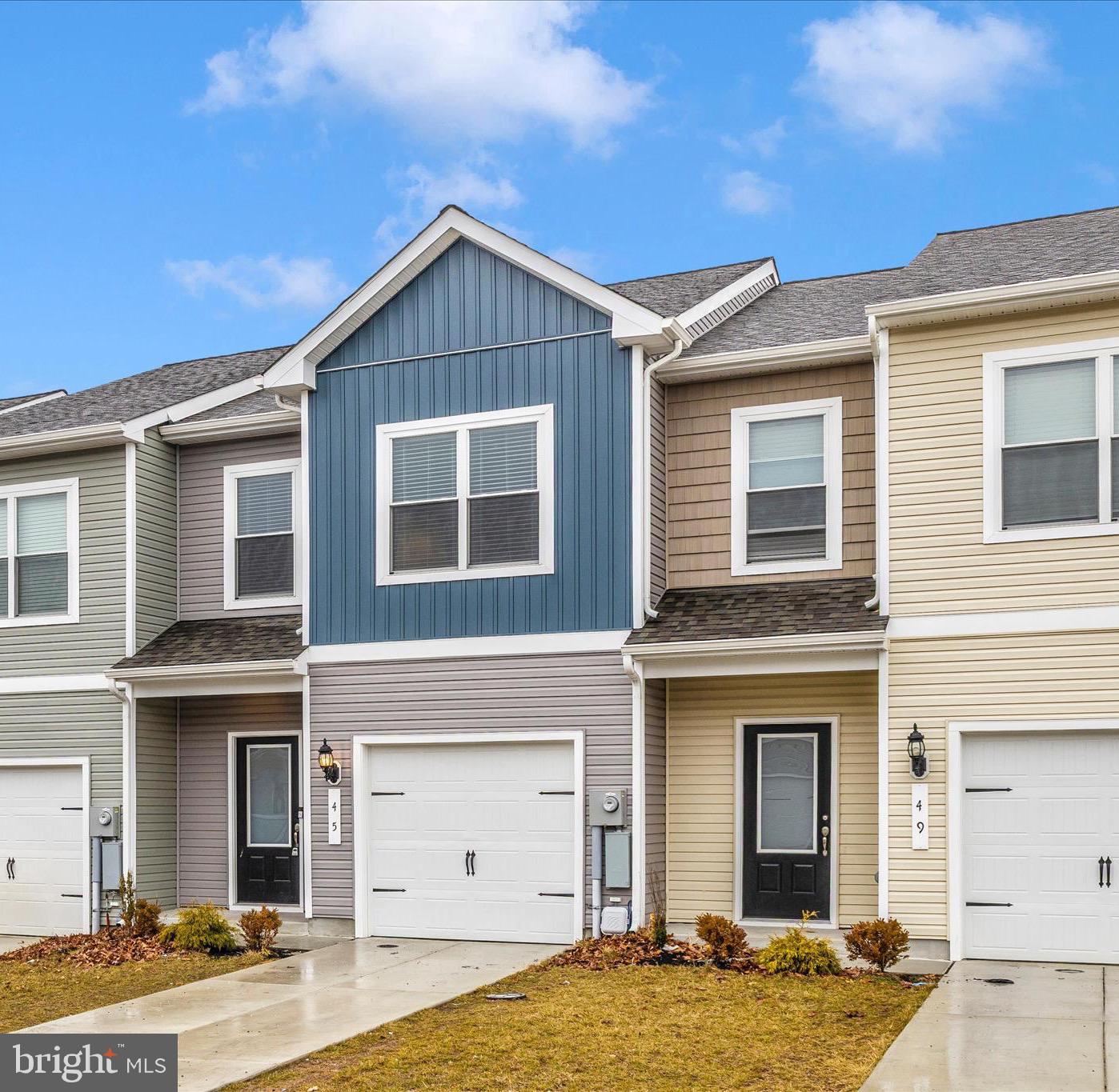 HOMEPLACE AT RIVERSIDE - Residential