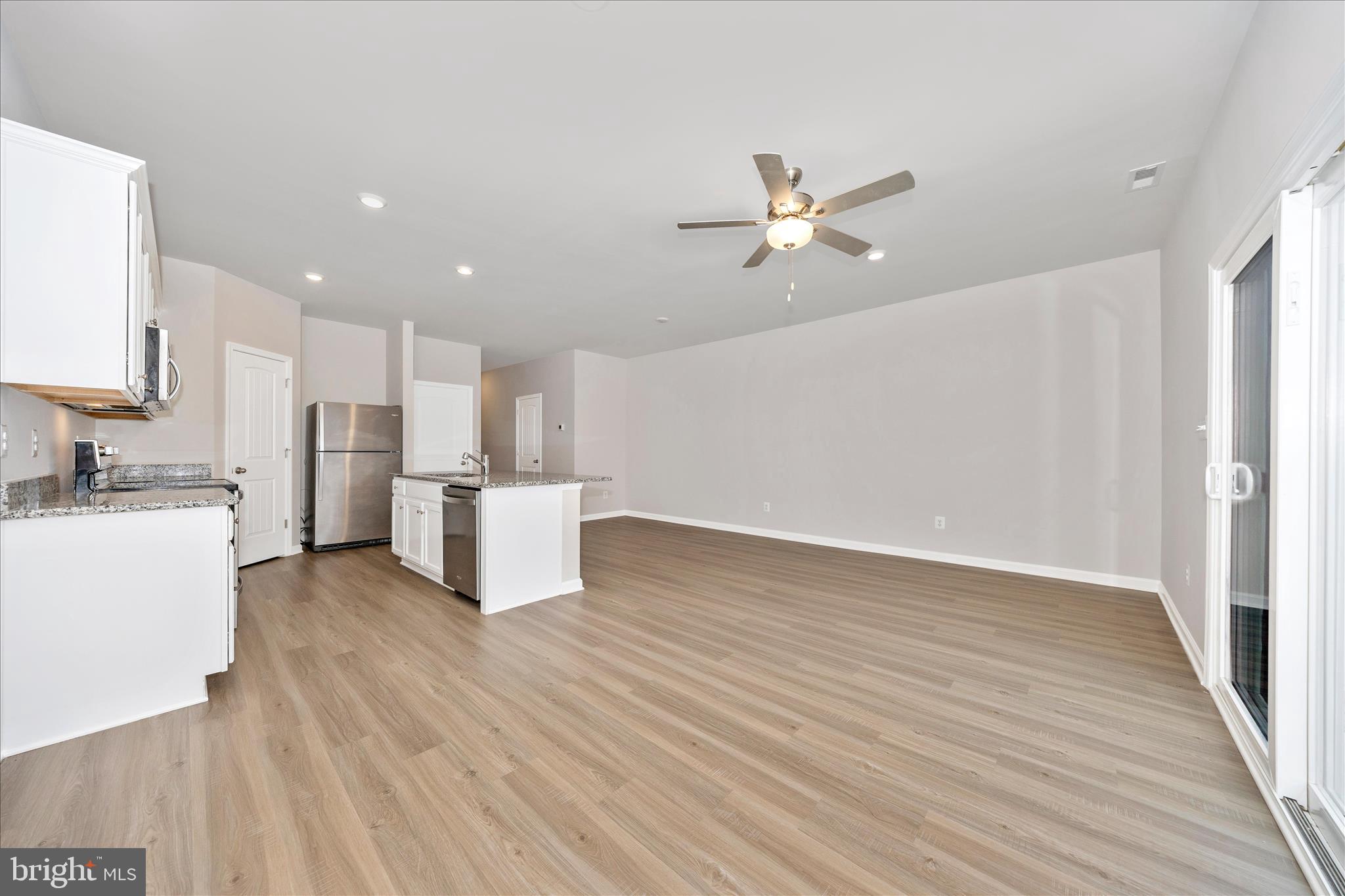 HOMEPLACE AT RIVERSIDE - Residential