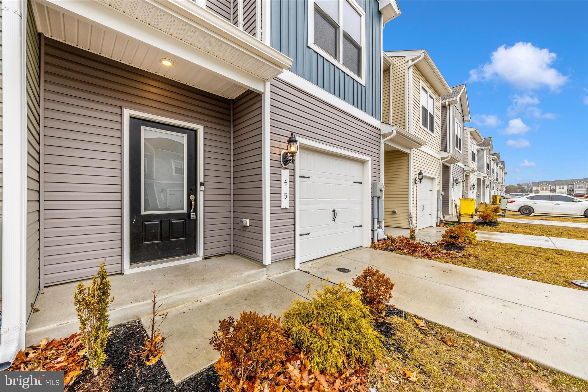 HOMEPLACE AT RIVERSIDE - Residential