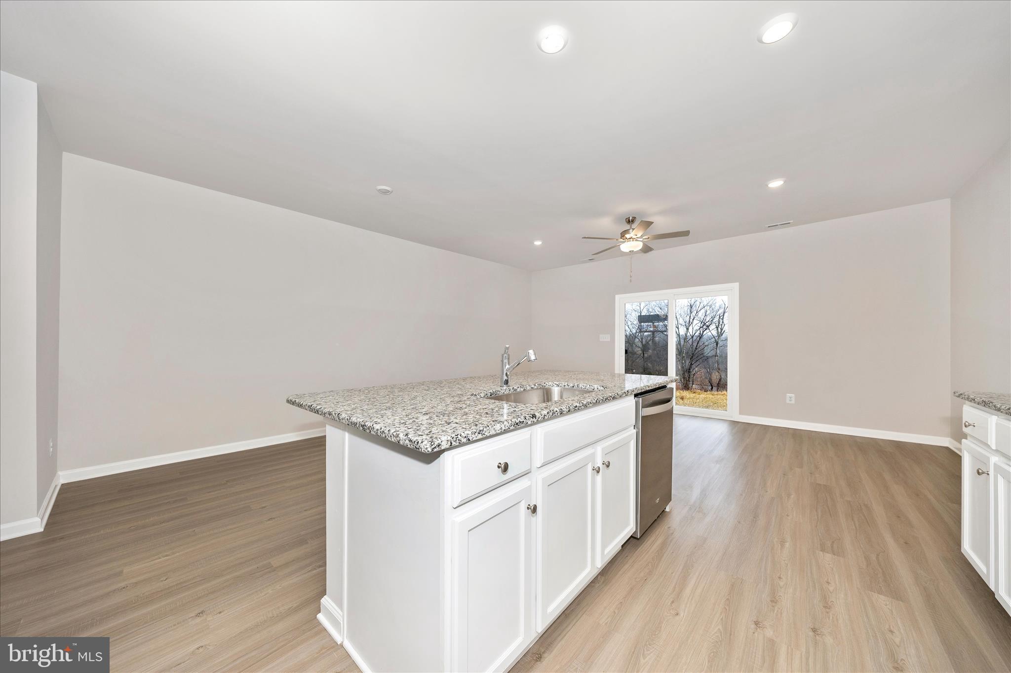 HOMEPLACE AT RIVERSIDE - Residential