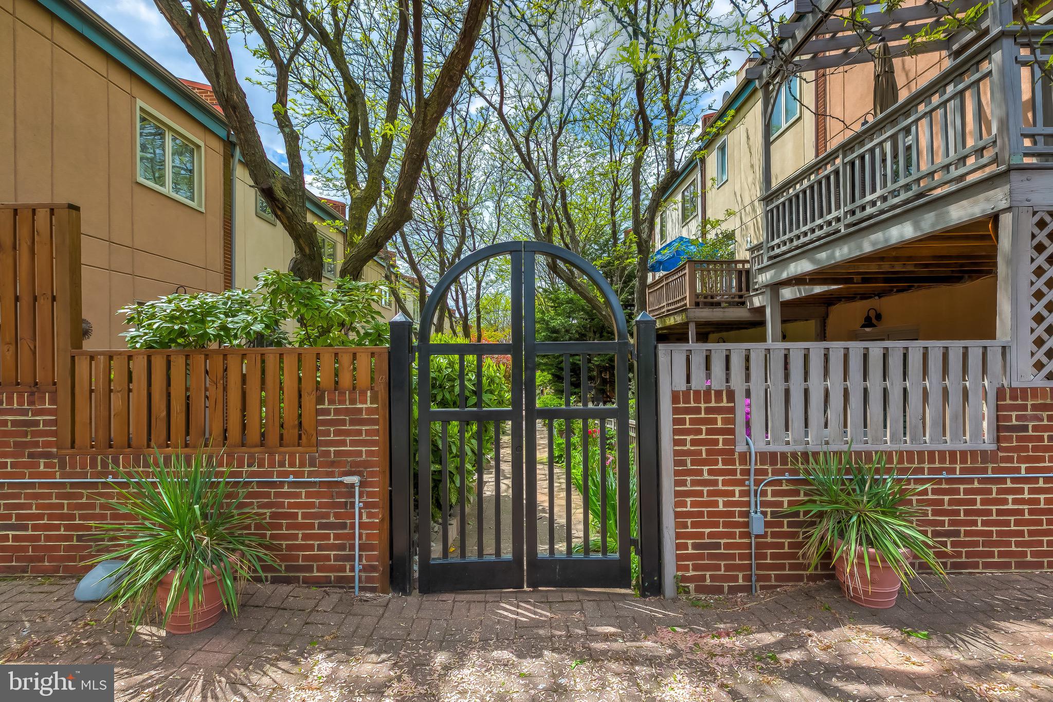 FEDERAL HILL HISTORIC DISTRICT - Residential