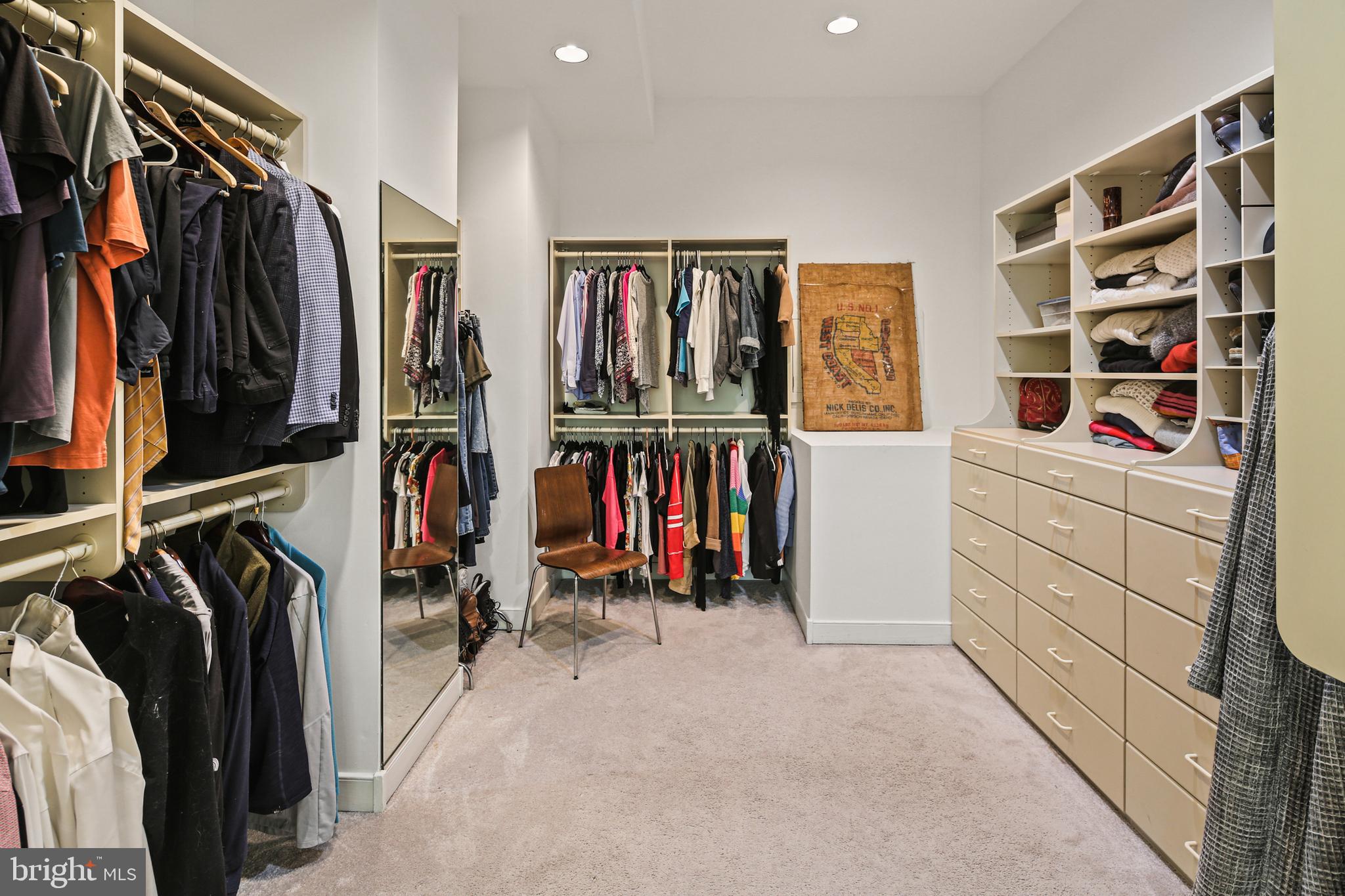 CHAPEL WOODS - Residential