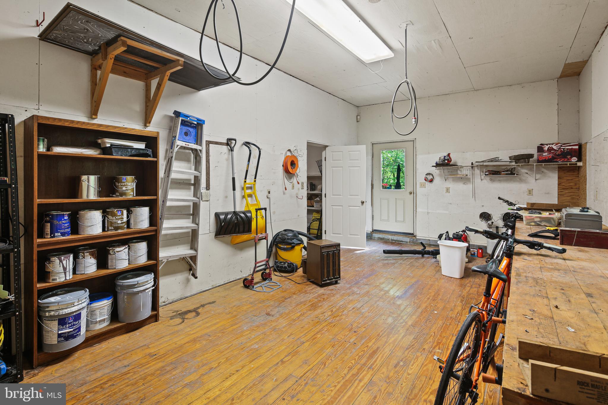 CHAPEL WOODS - Residential