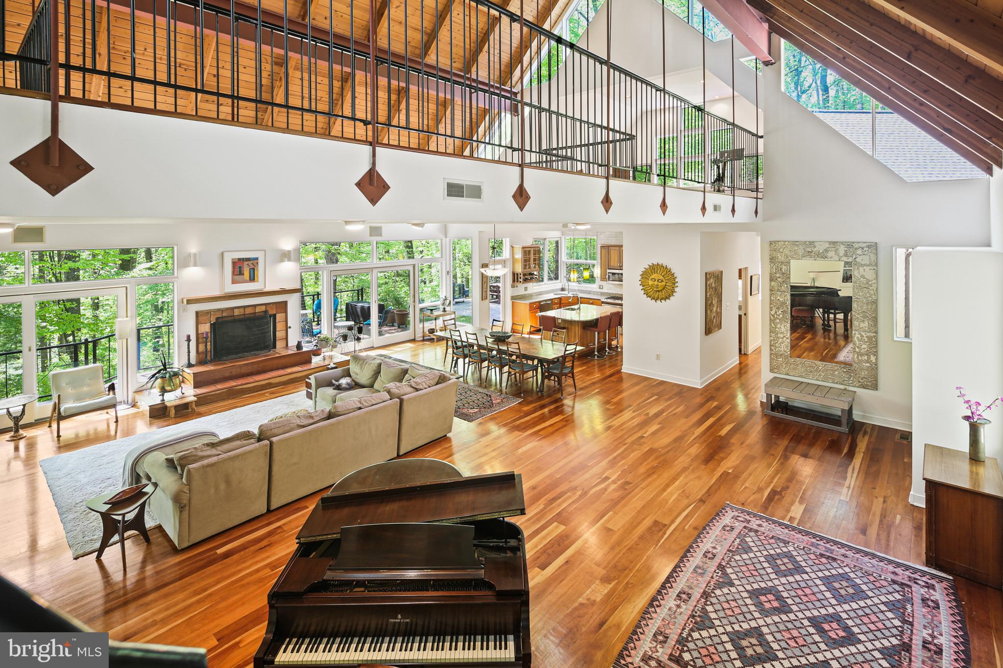 CHAPEL WOODS - Residential