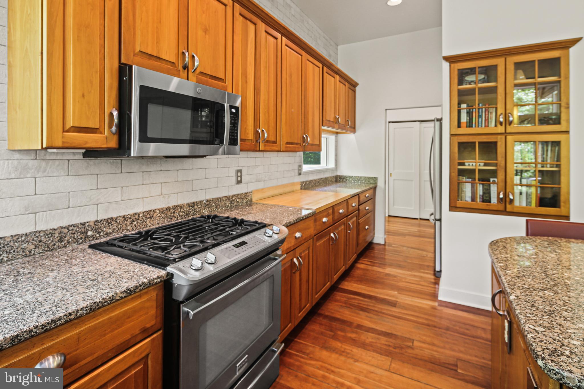 CHAPEL WOODS - Residential