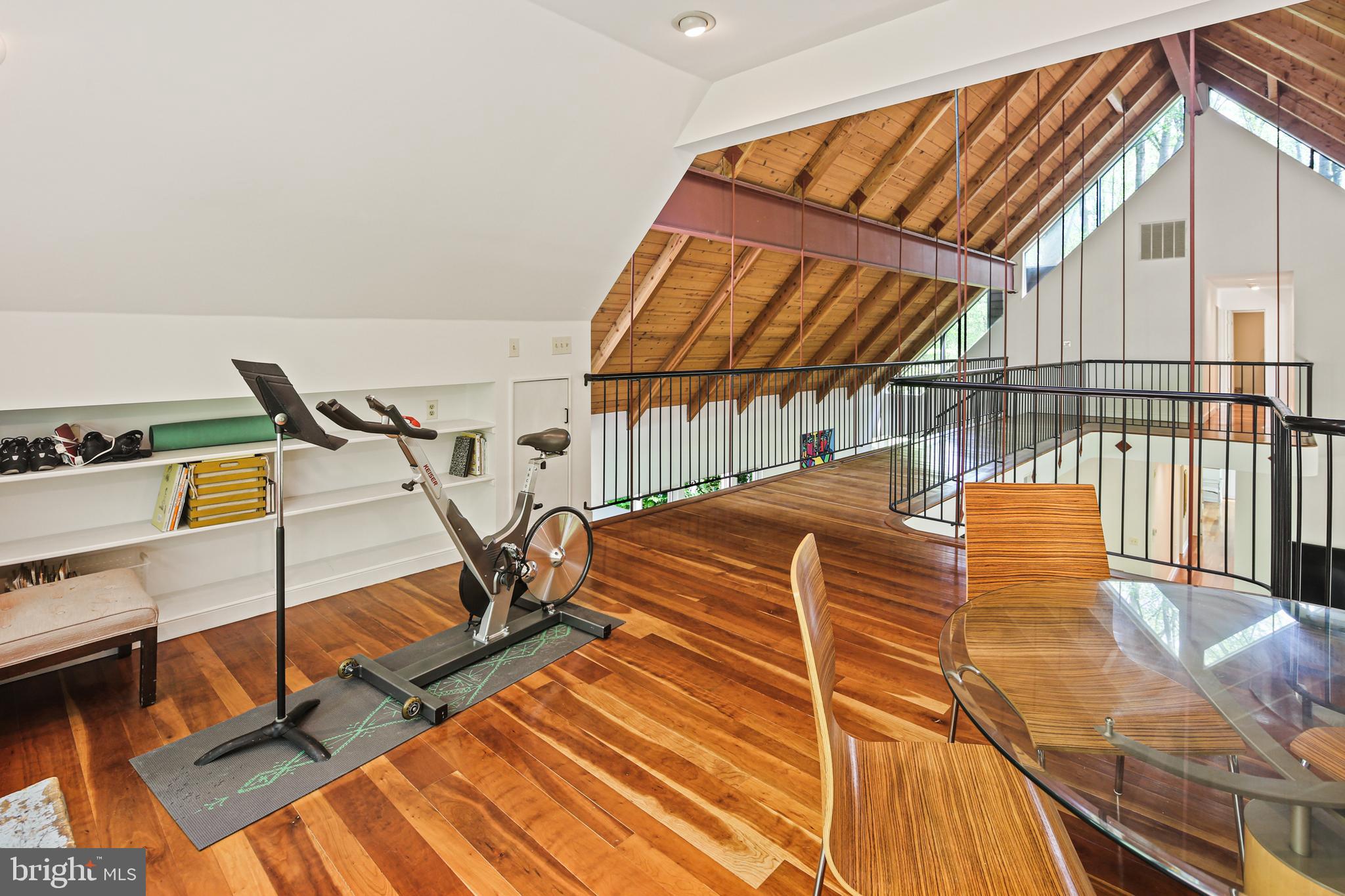 CHAPEL WOODS - Residential