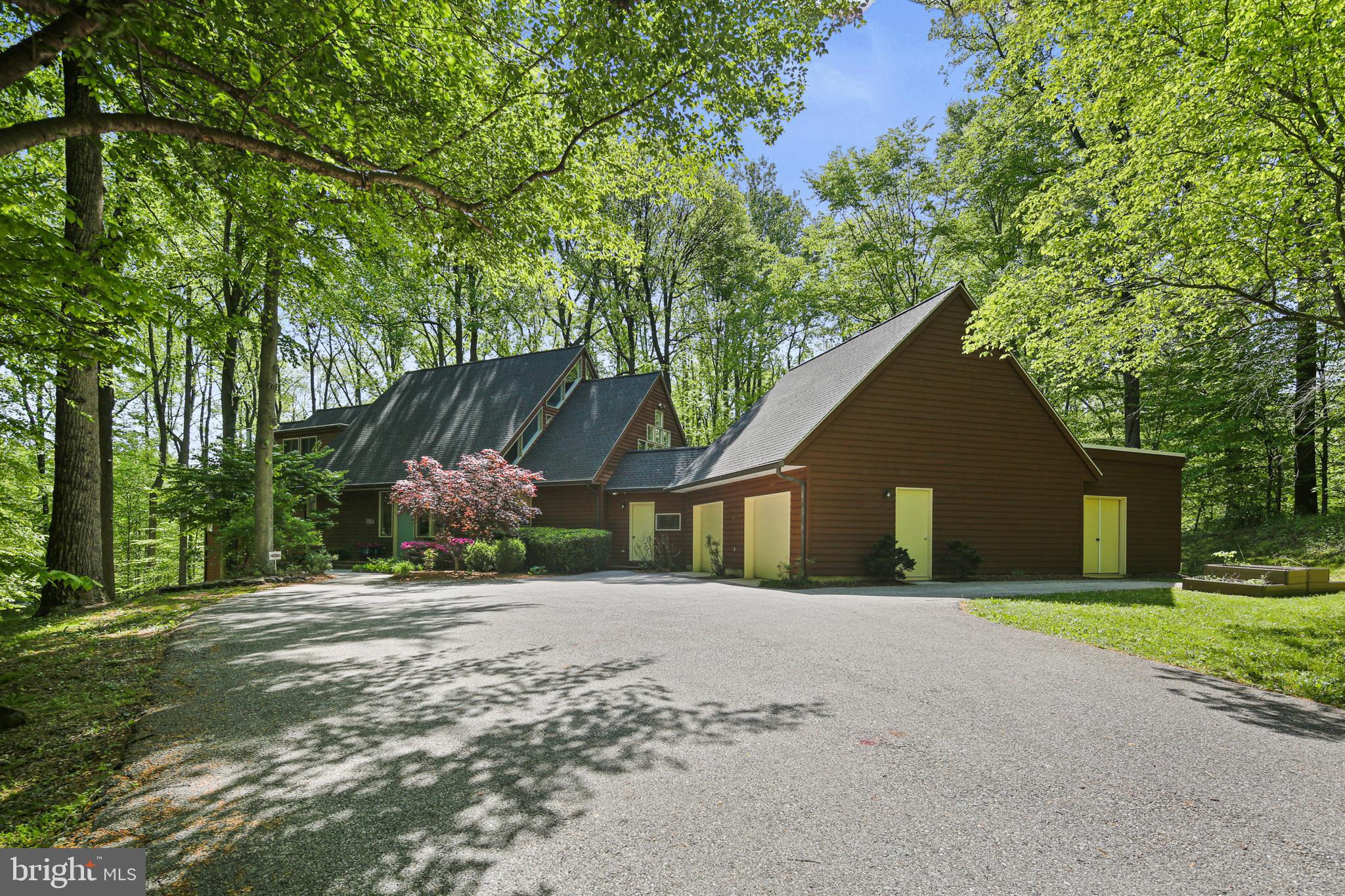 CHAPEL WOODS - Residential
