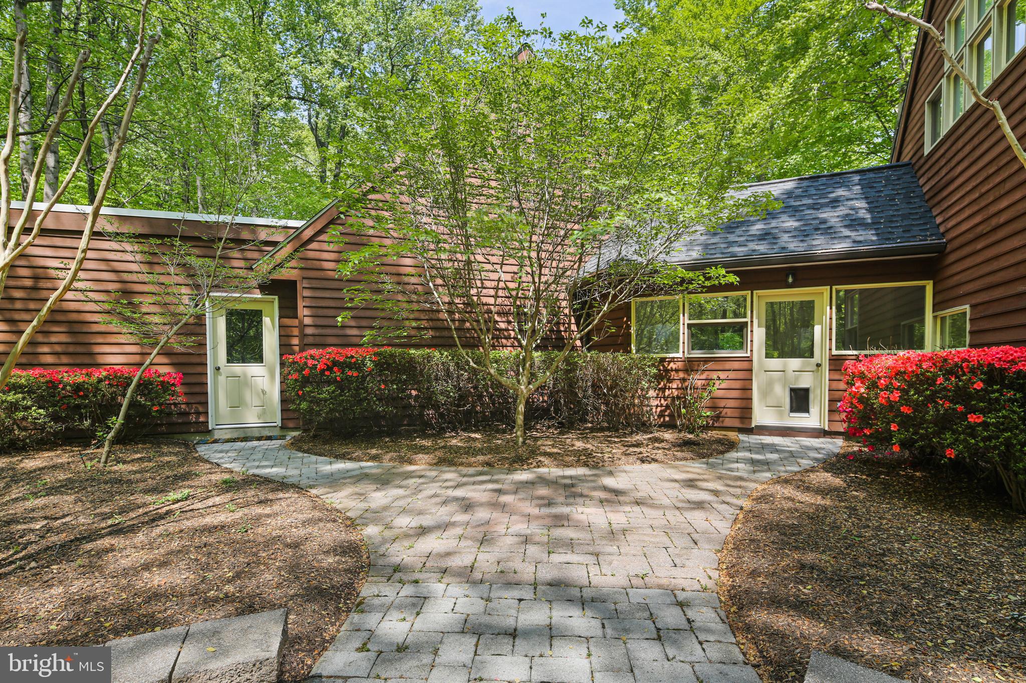 CHAPEL WOODS - Residential