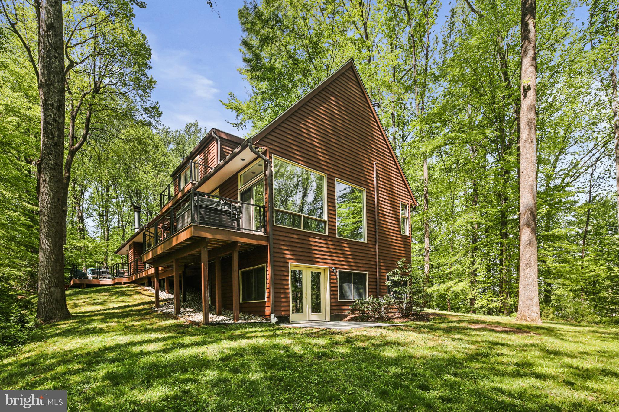 CHAPEL WOODS - Residential