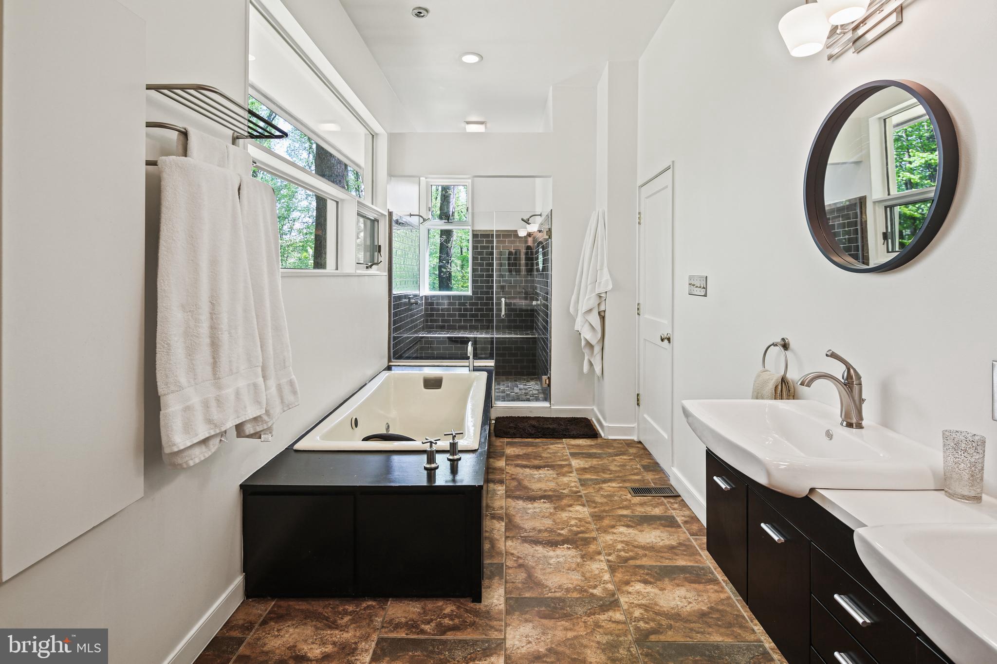 CHAPEL WOODS - Residential