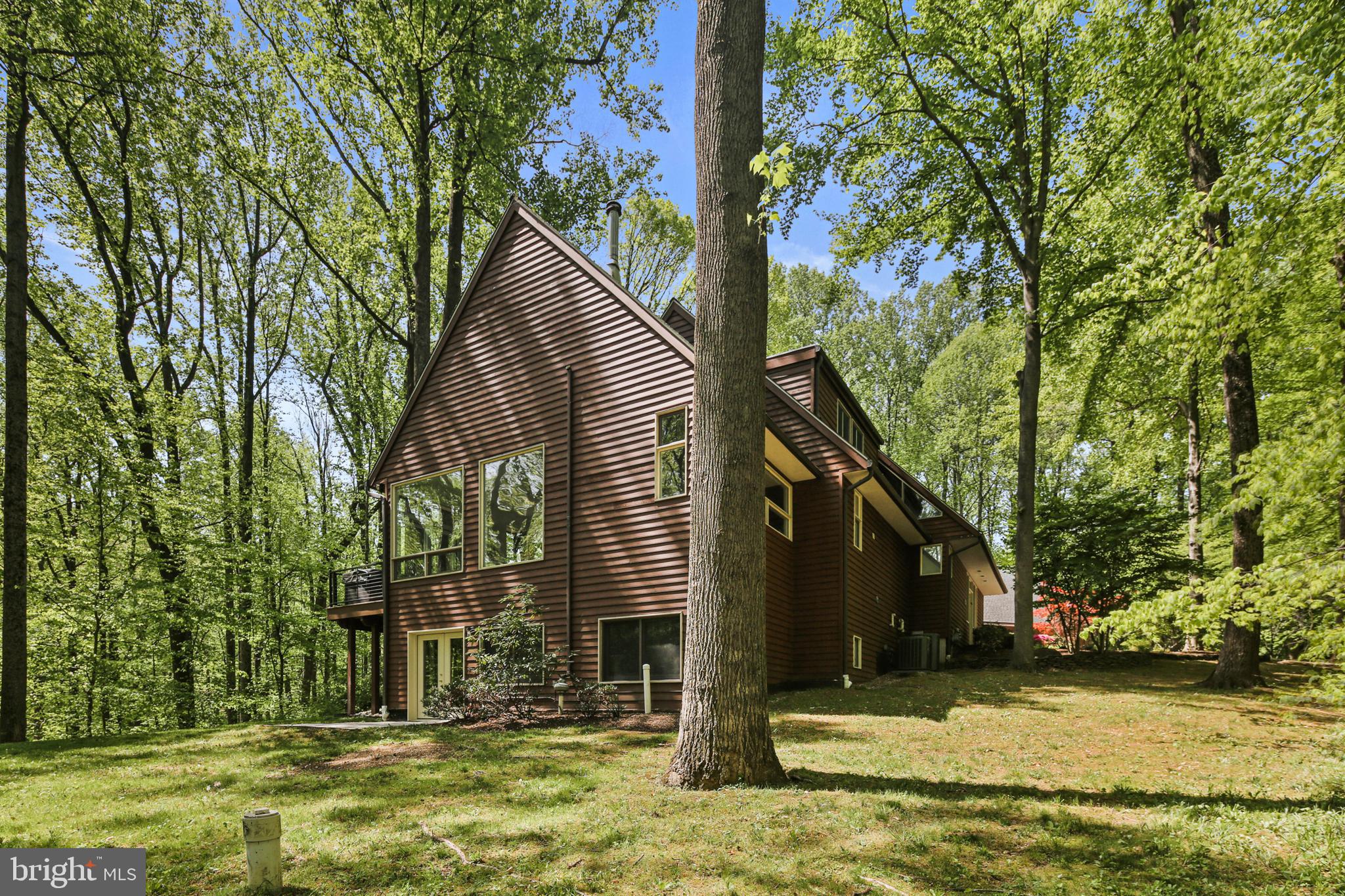 CHAPEL WOODS - Residential