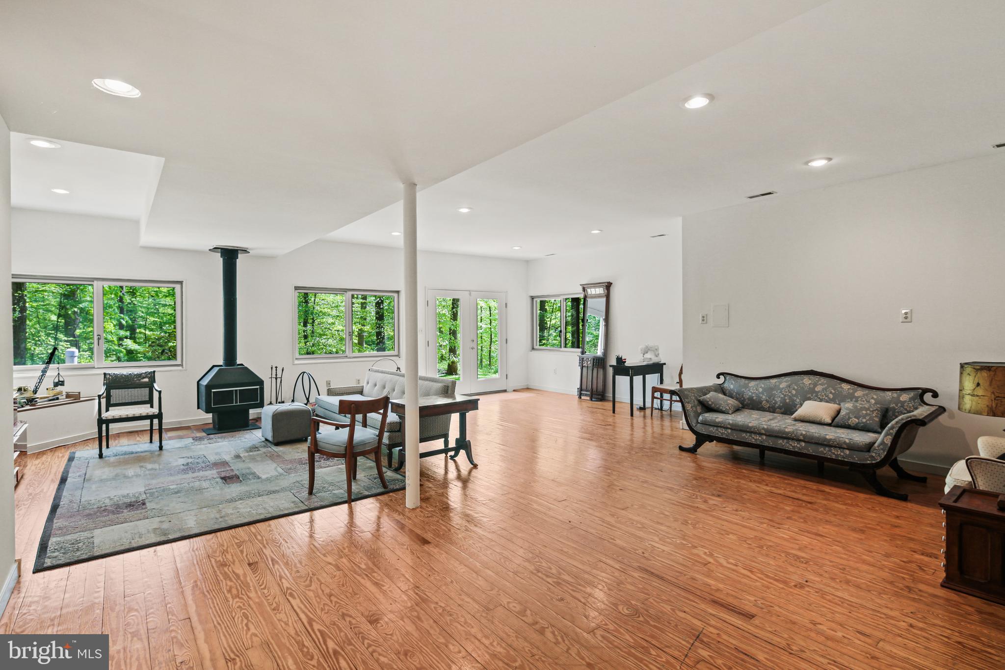 CHAPEL WOODS - Residential