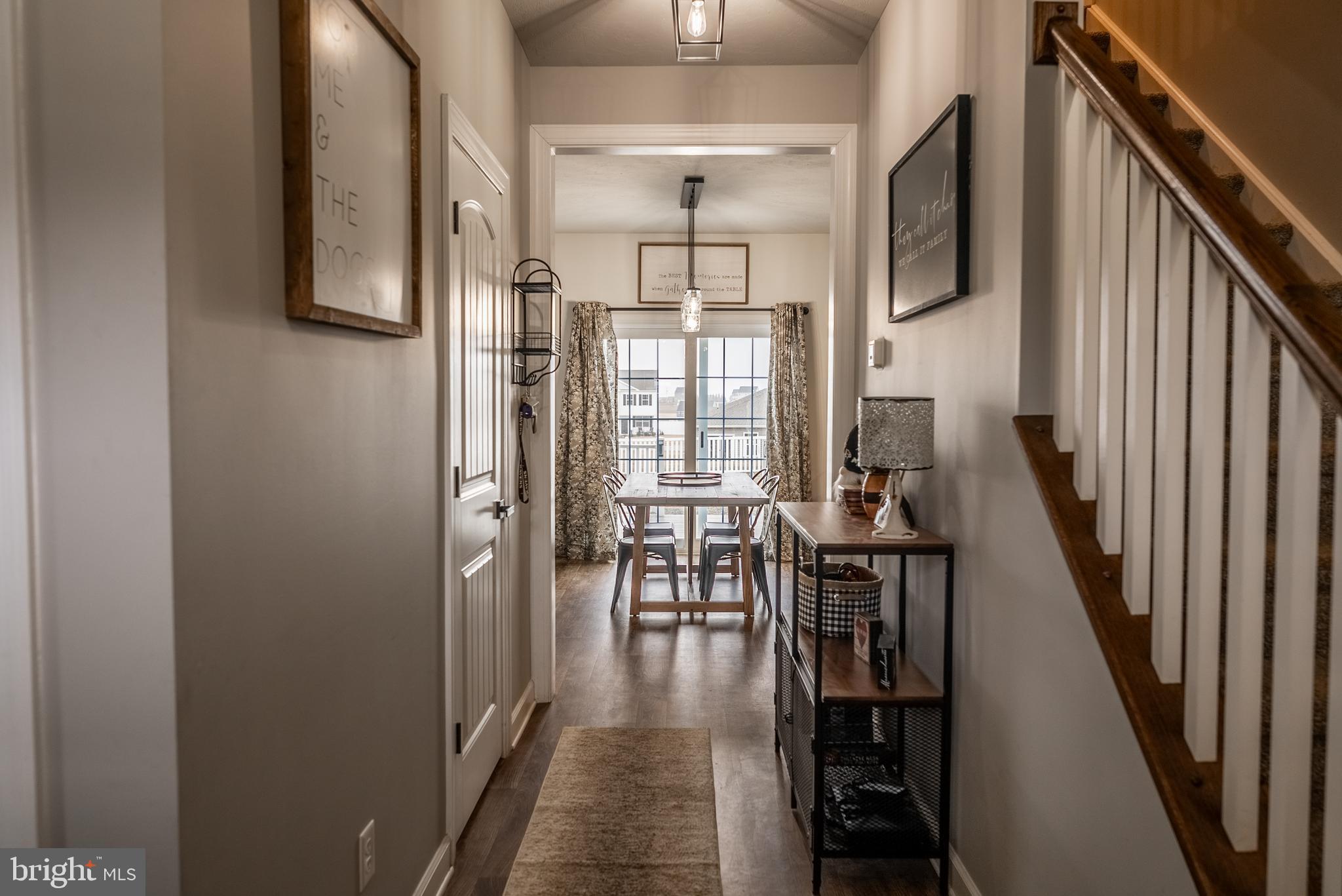 HIGH POINTE - Residential