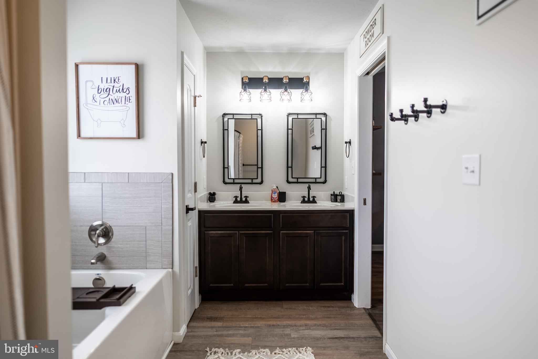 HIGH POINTE - Residential