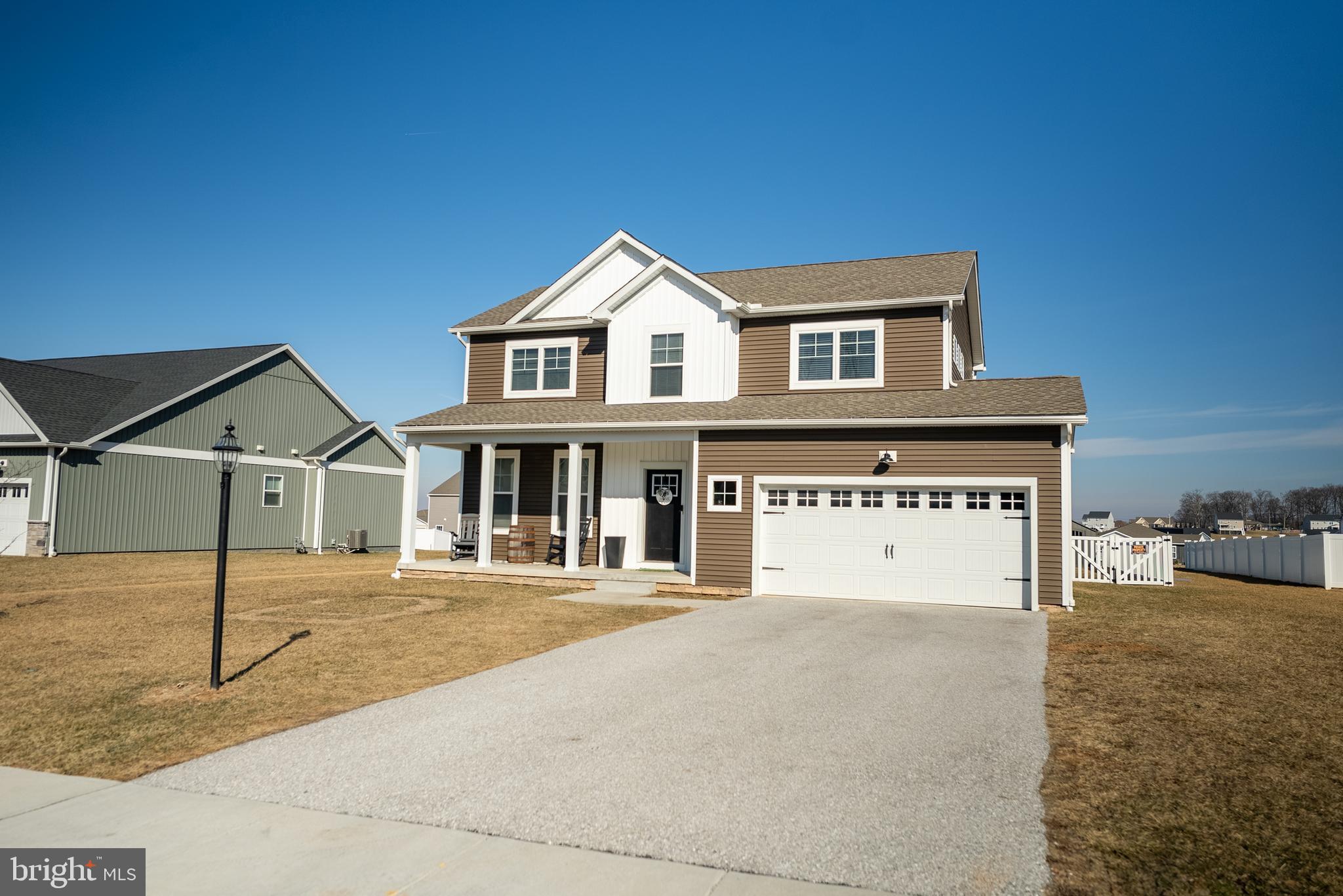 HIGH POINTE - Residential