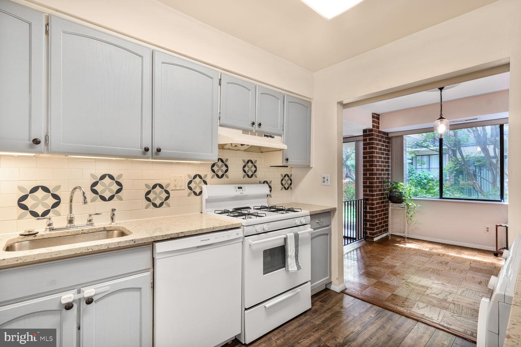 FOREST GLEN - Residential